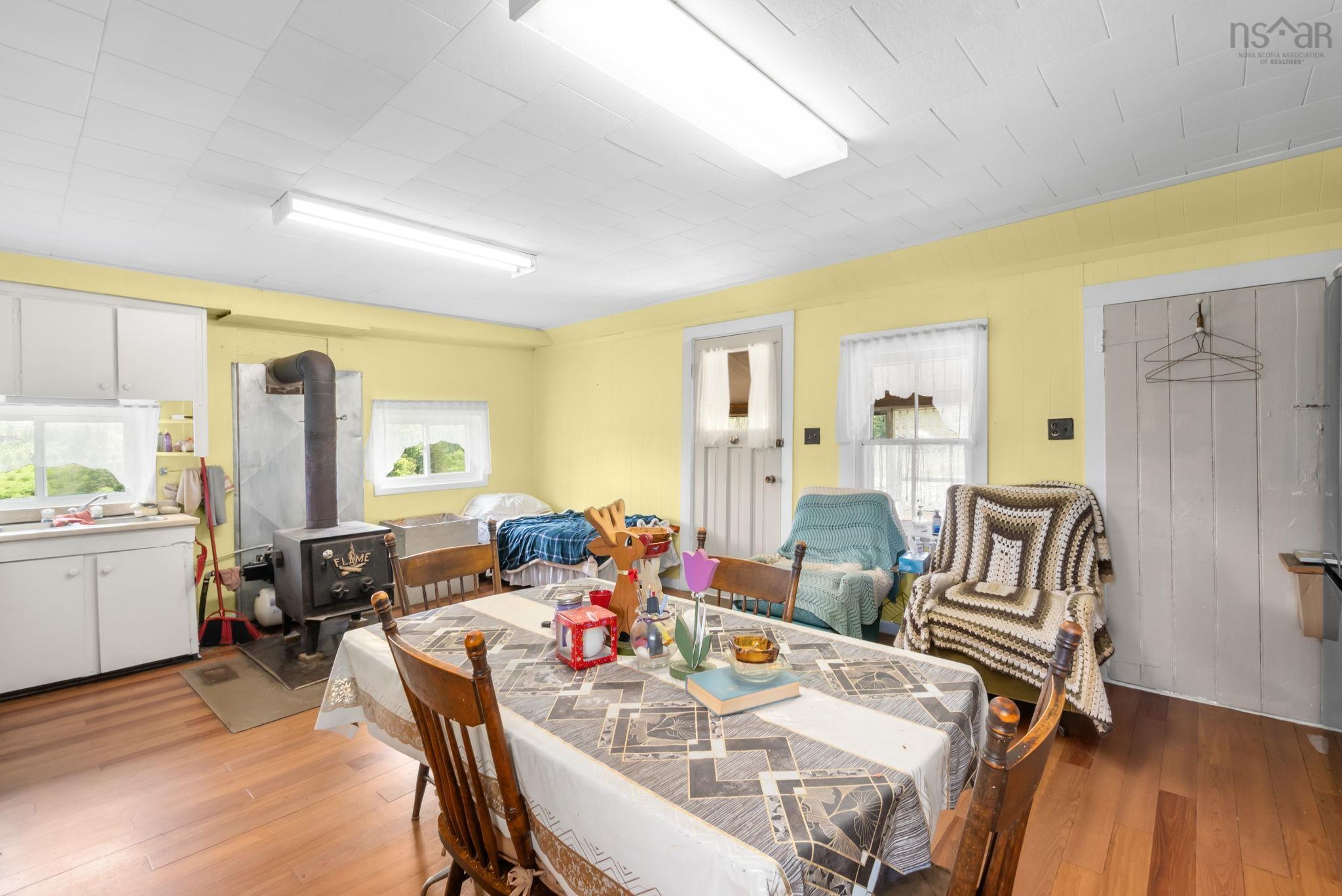 View image 15