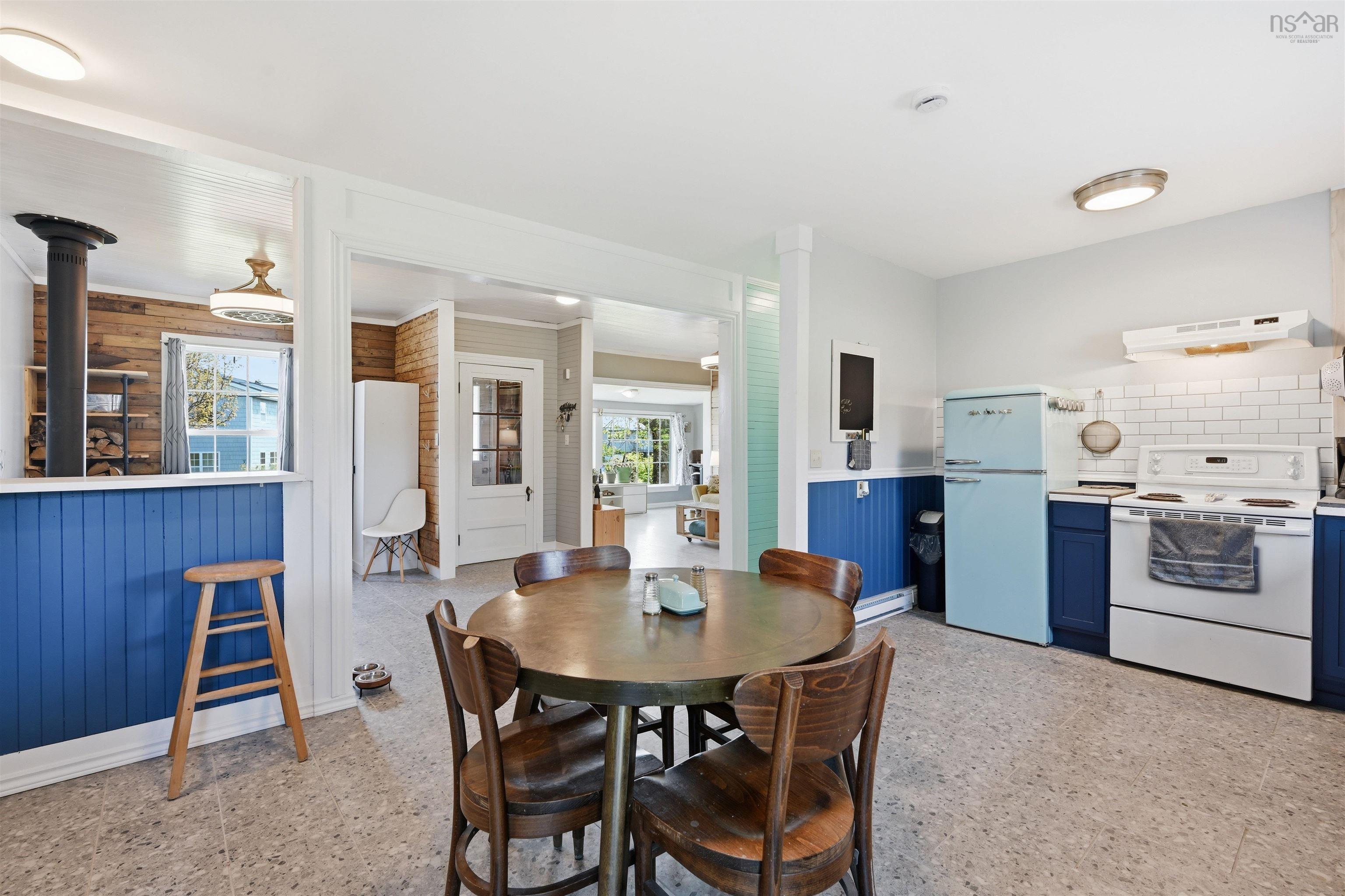 View image 13