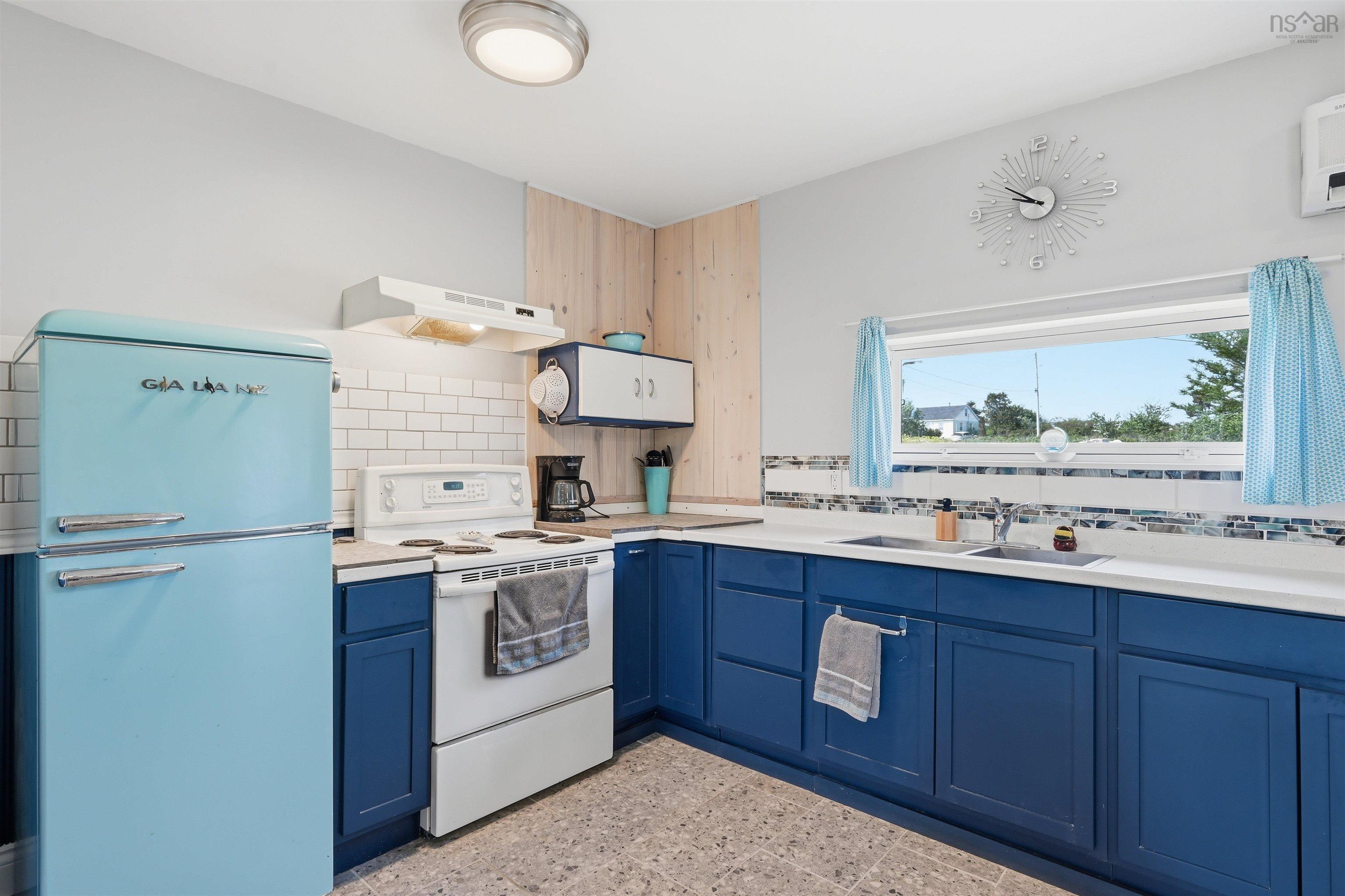 View image 15