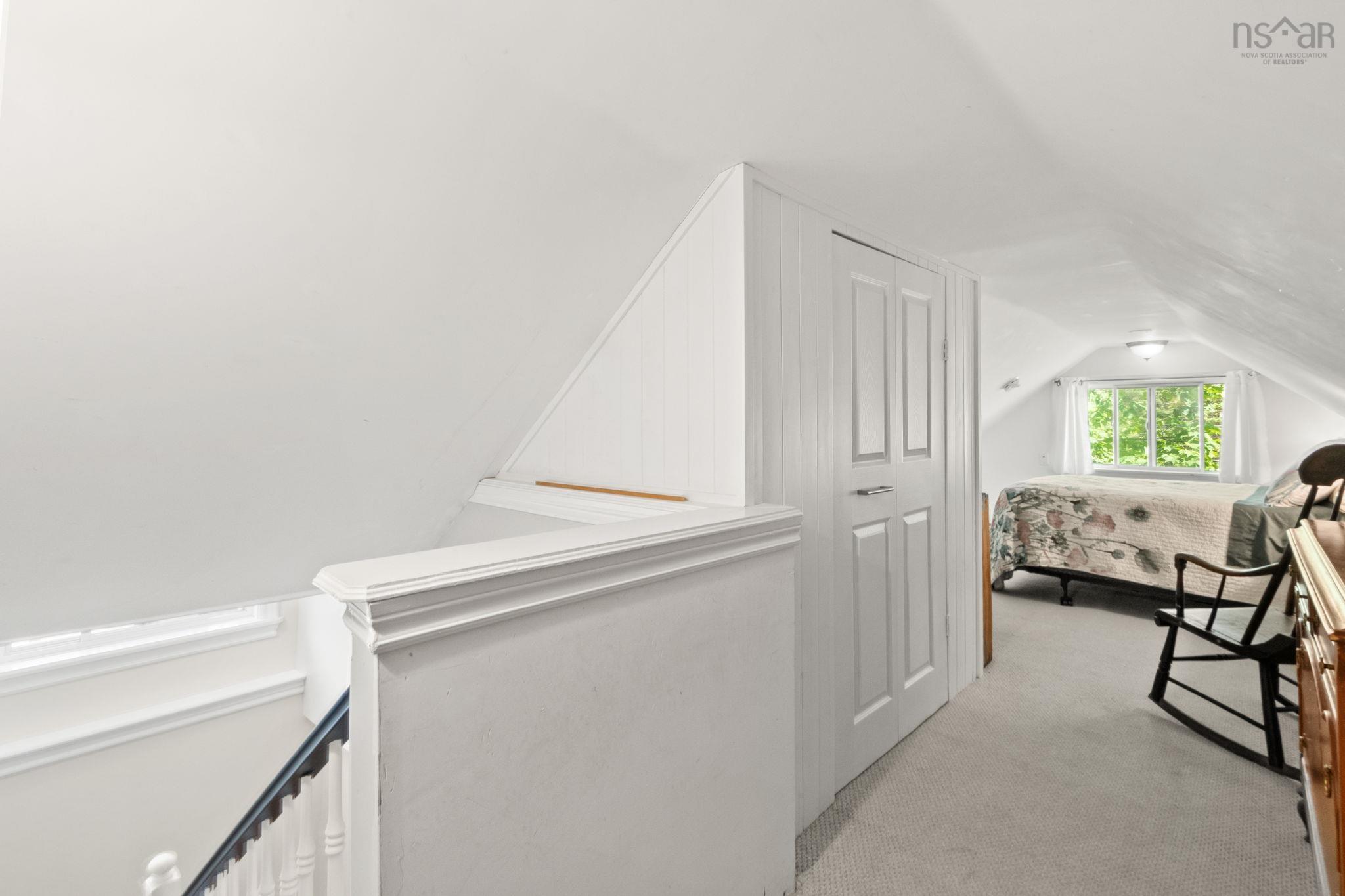 View image 19