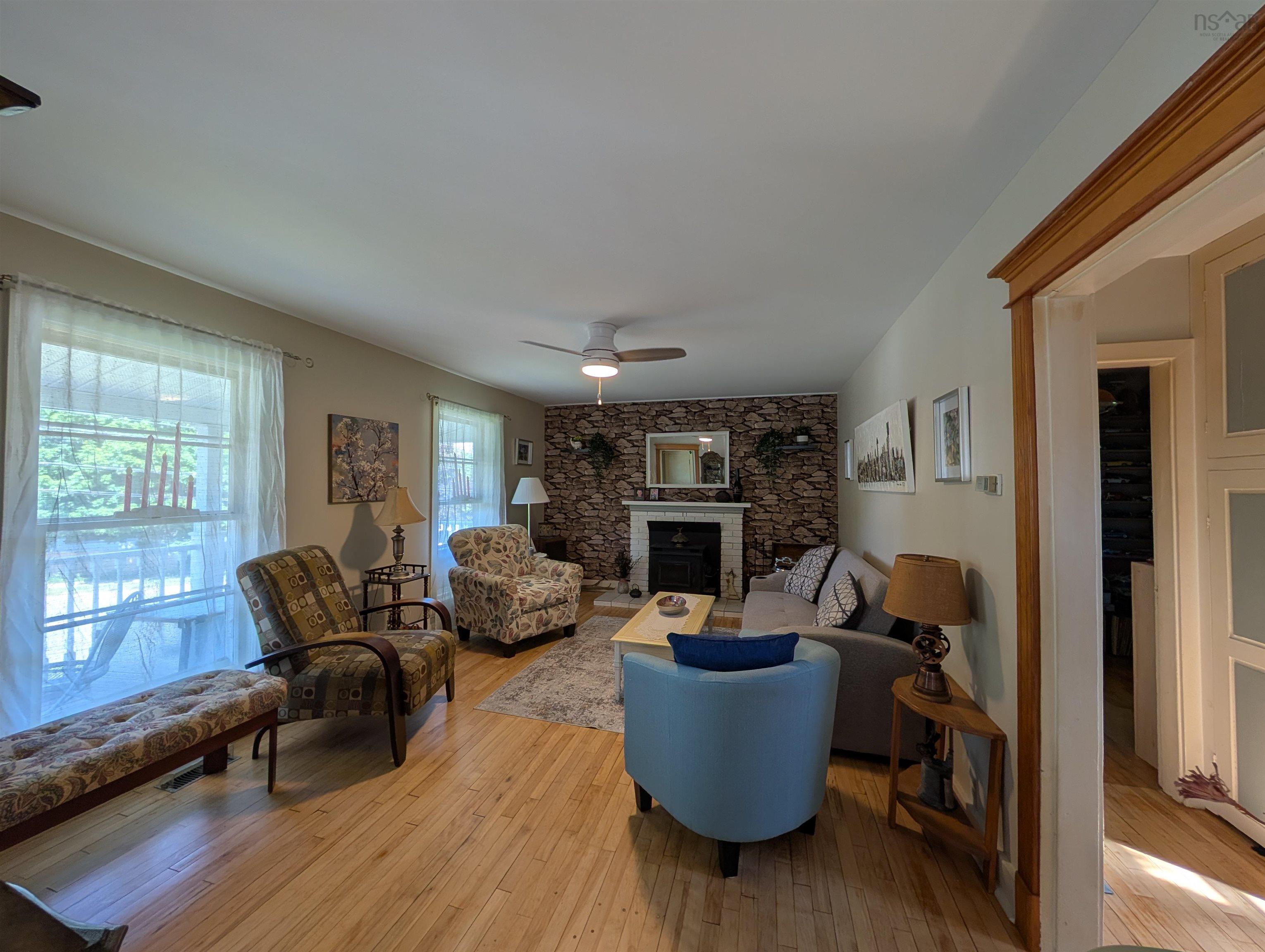 View image 13