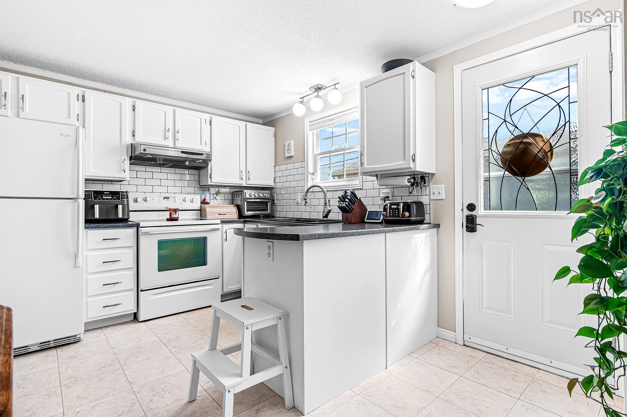 View image 11