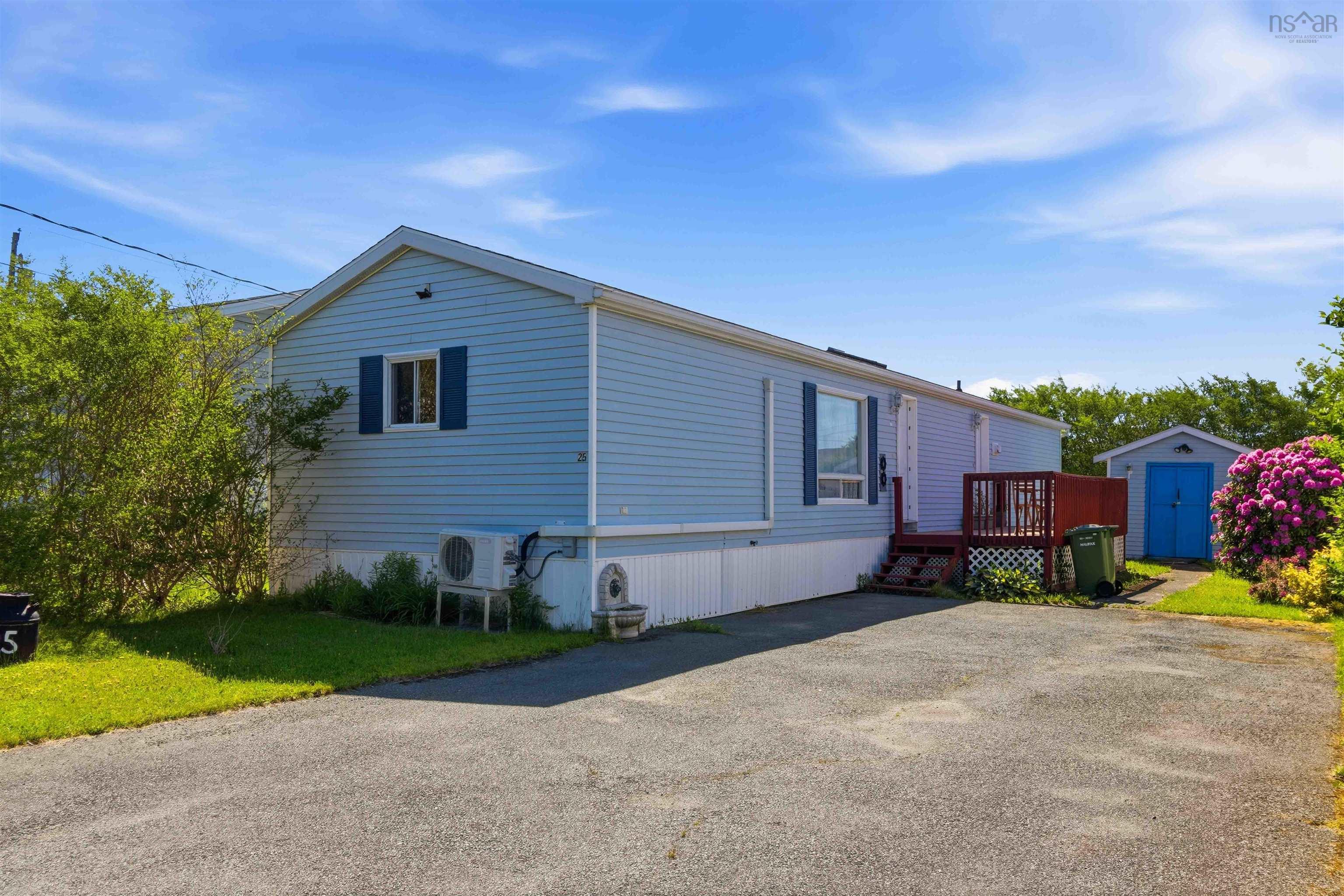 Thumbnail image for 25 Juniper Crescent MLS<sup>®</sup> 202615327