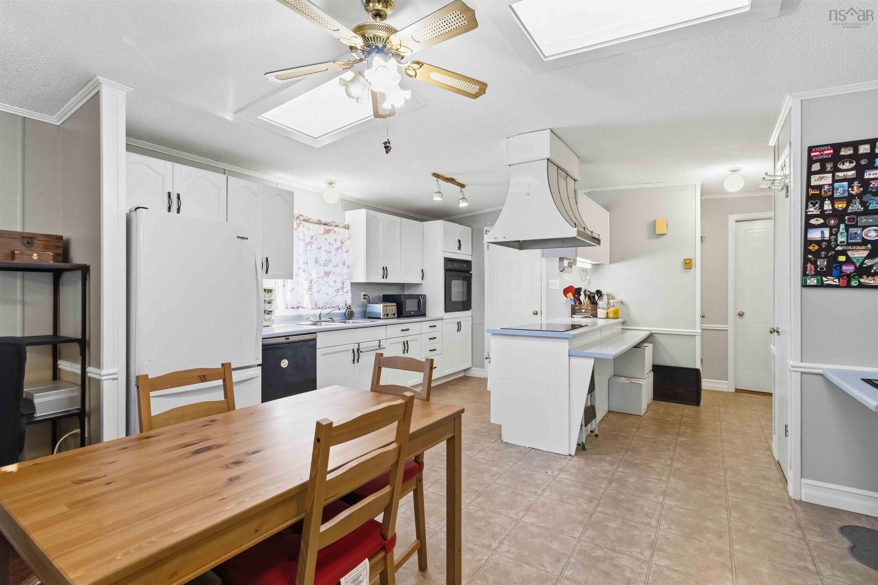View image 12
