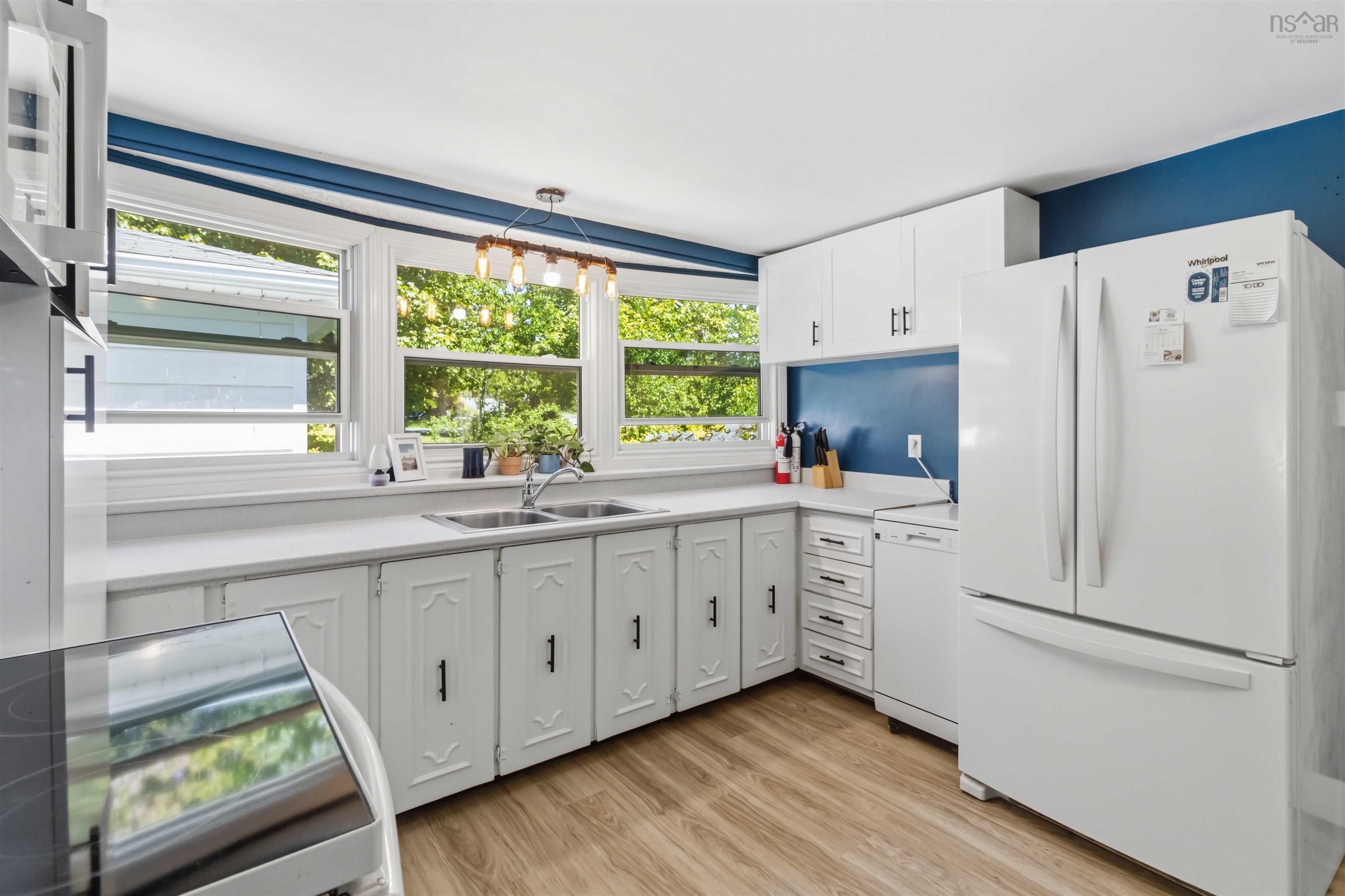 View image 10