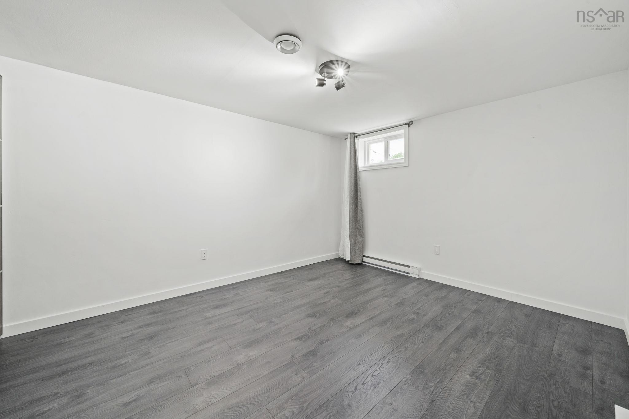 View image 19