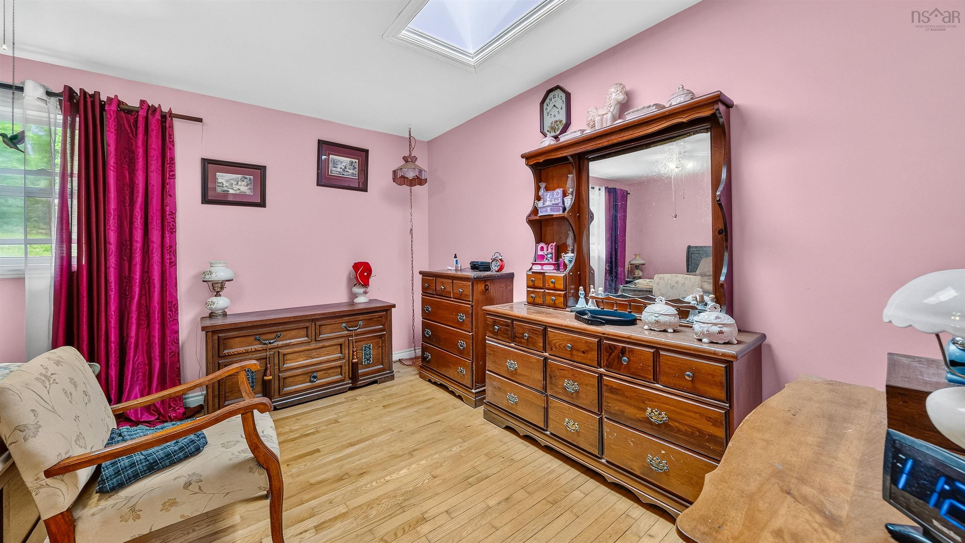 View image 21