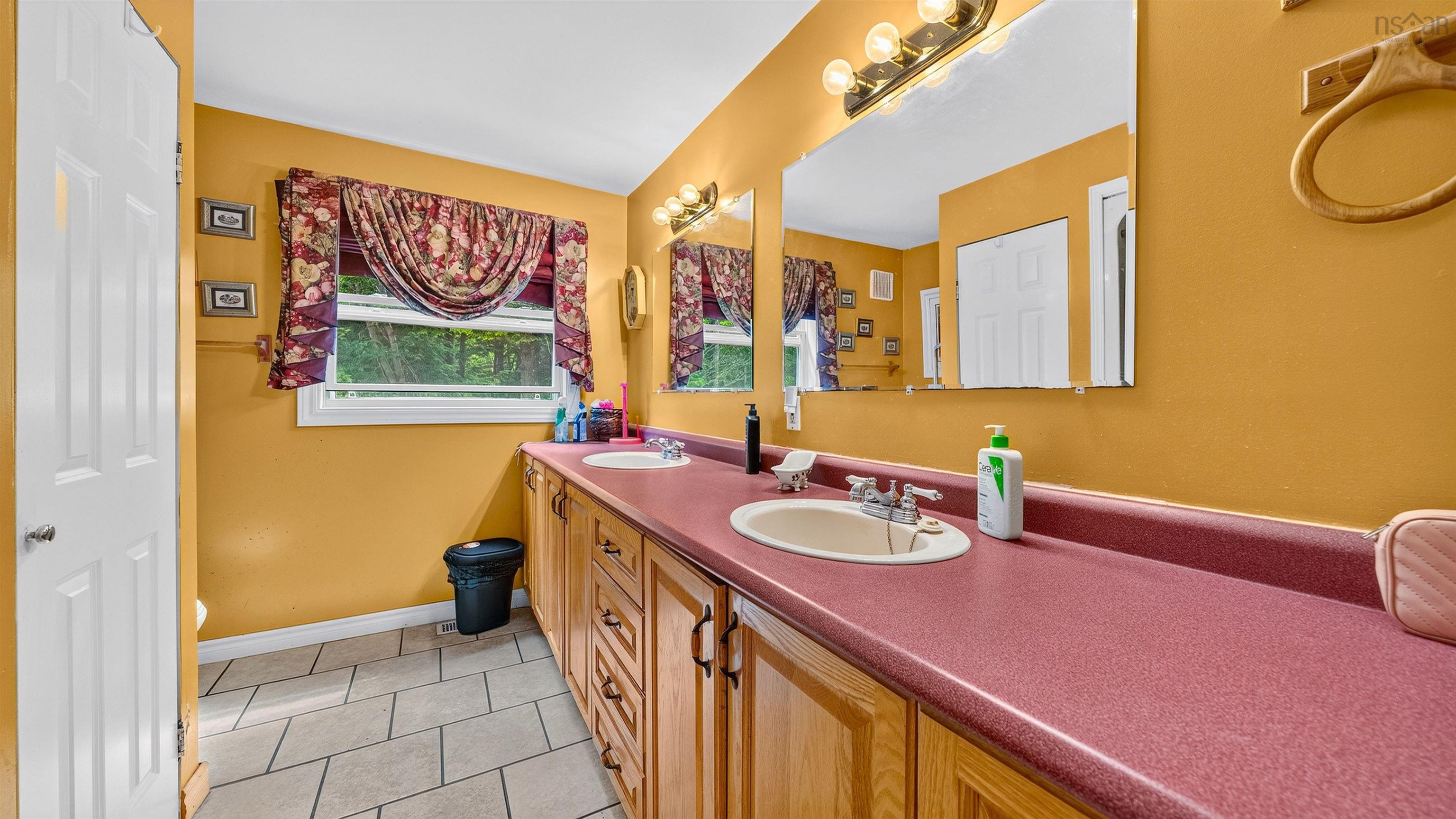 View image 25