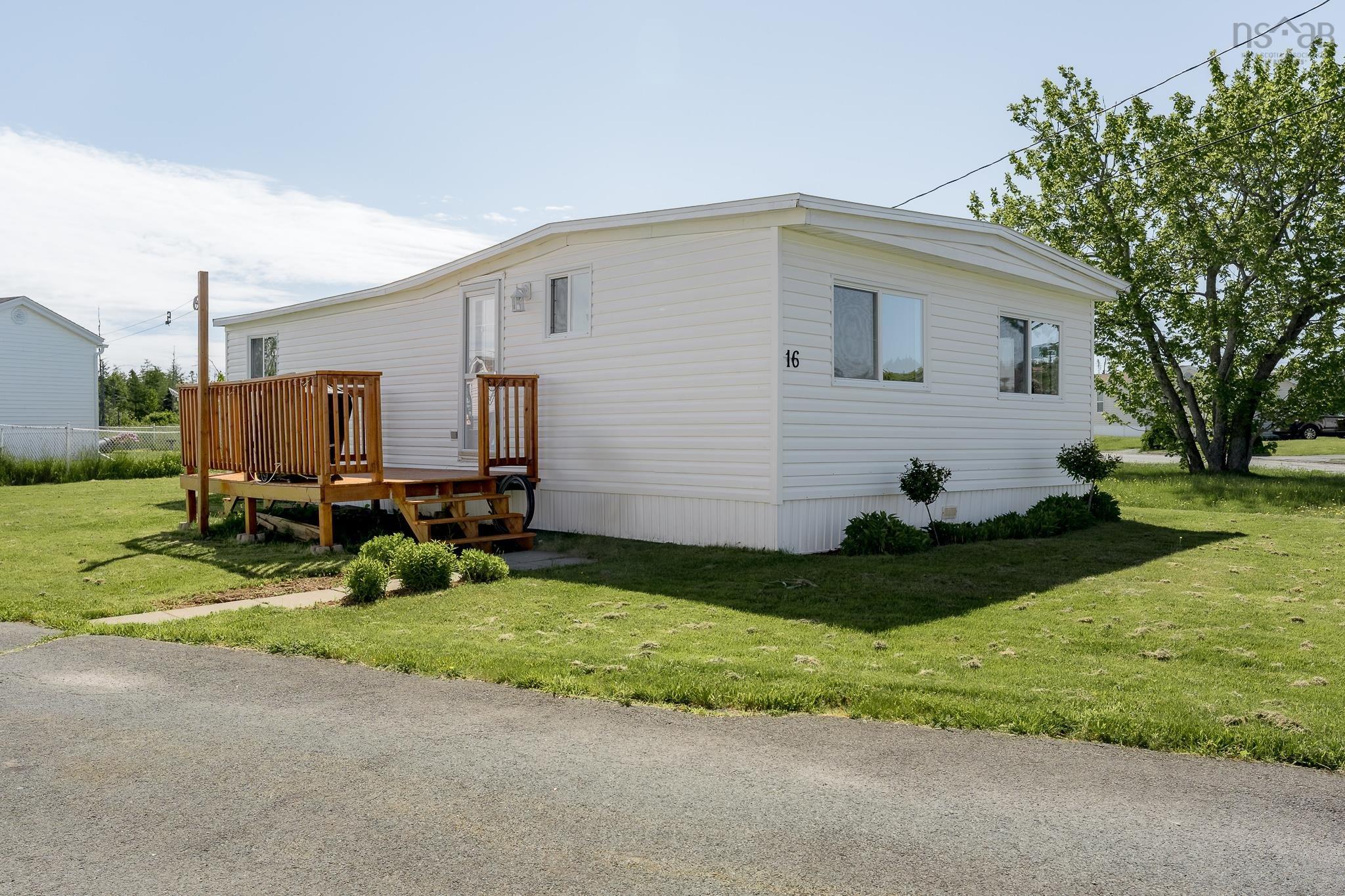 Thumbnail image for 16 Fredericks Lane MLS<sup>®</sup> 202615428