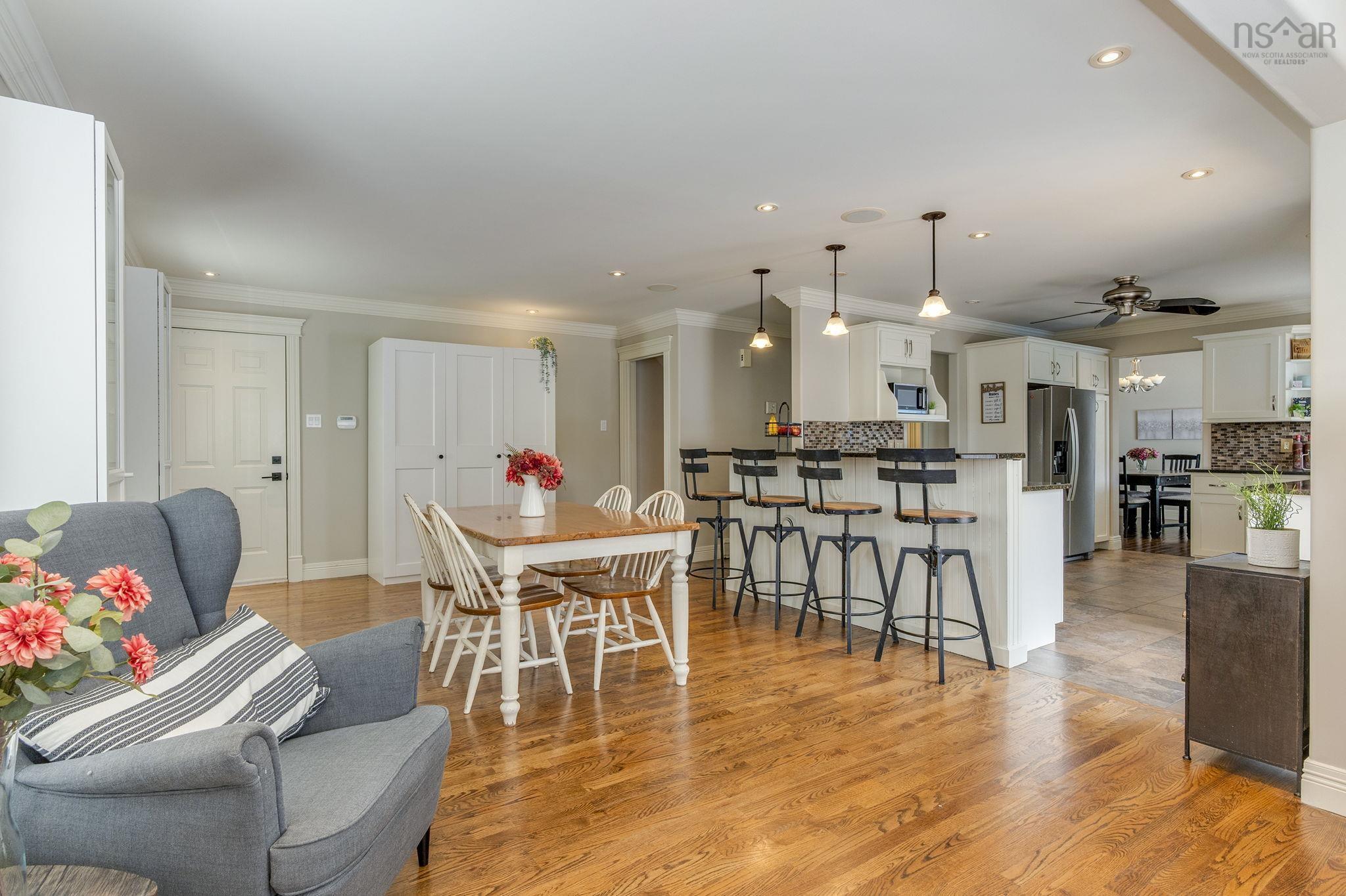 View image 15
