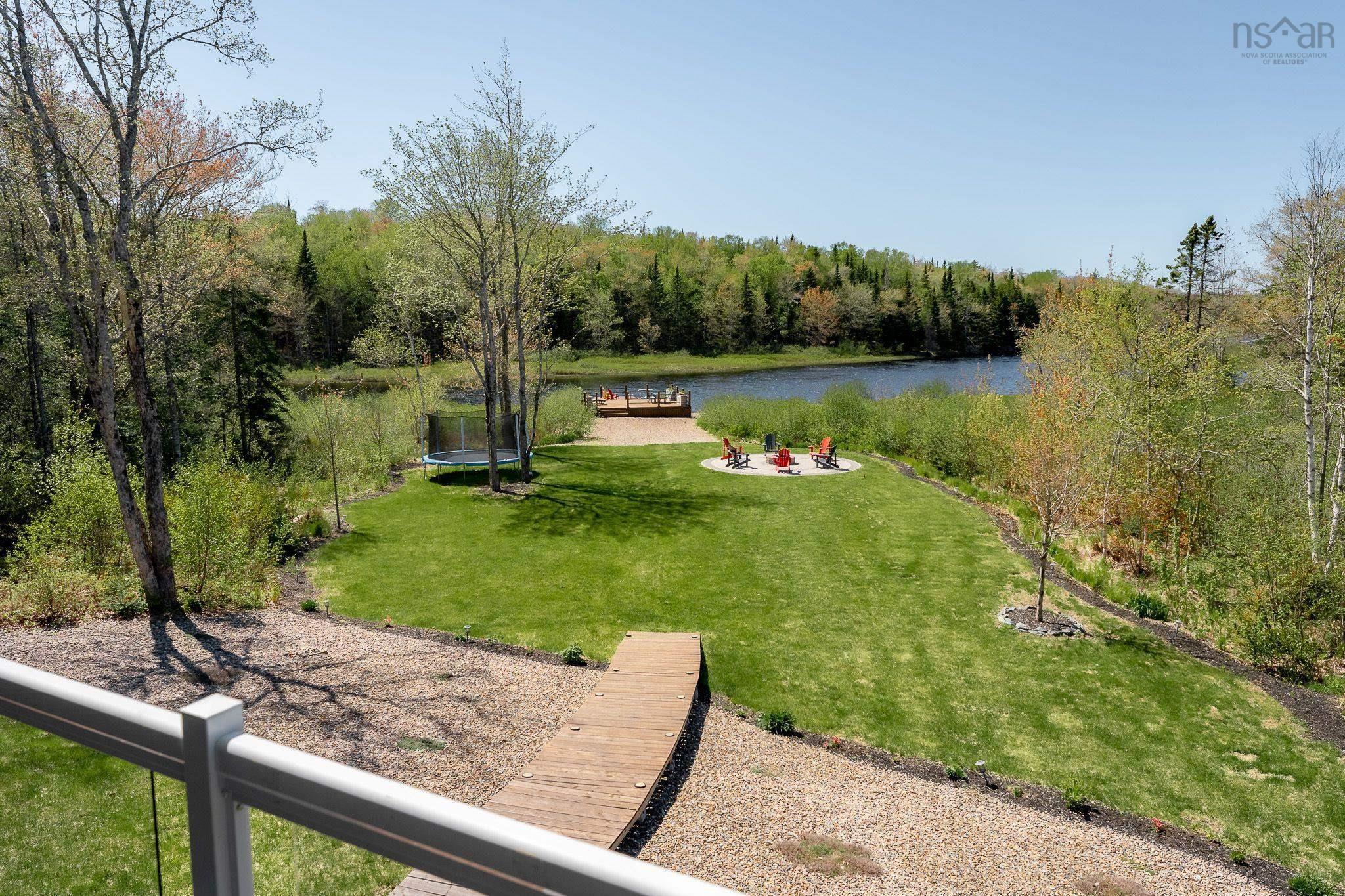 View image 17
