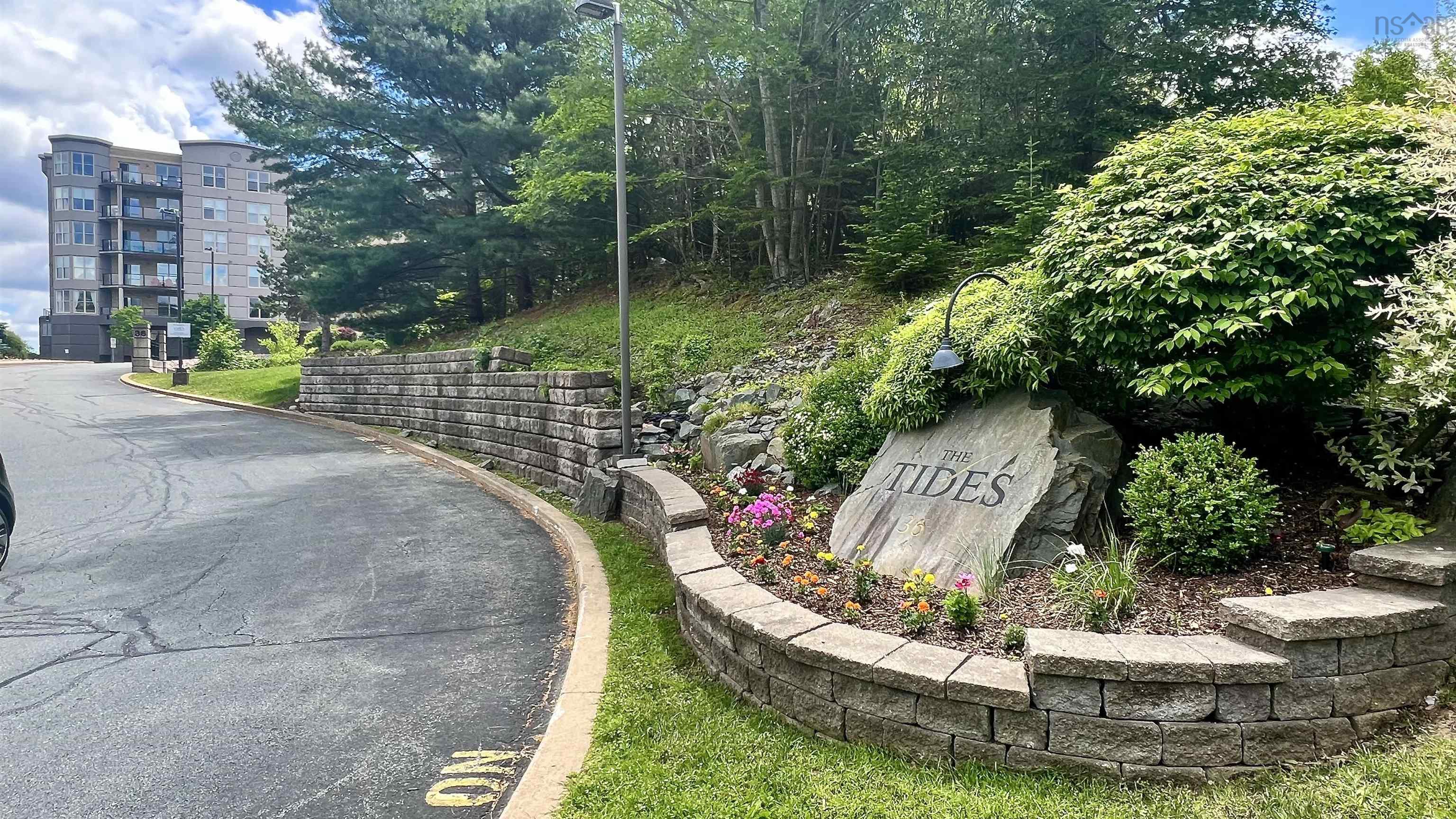 View image 32