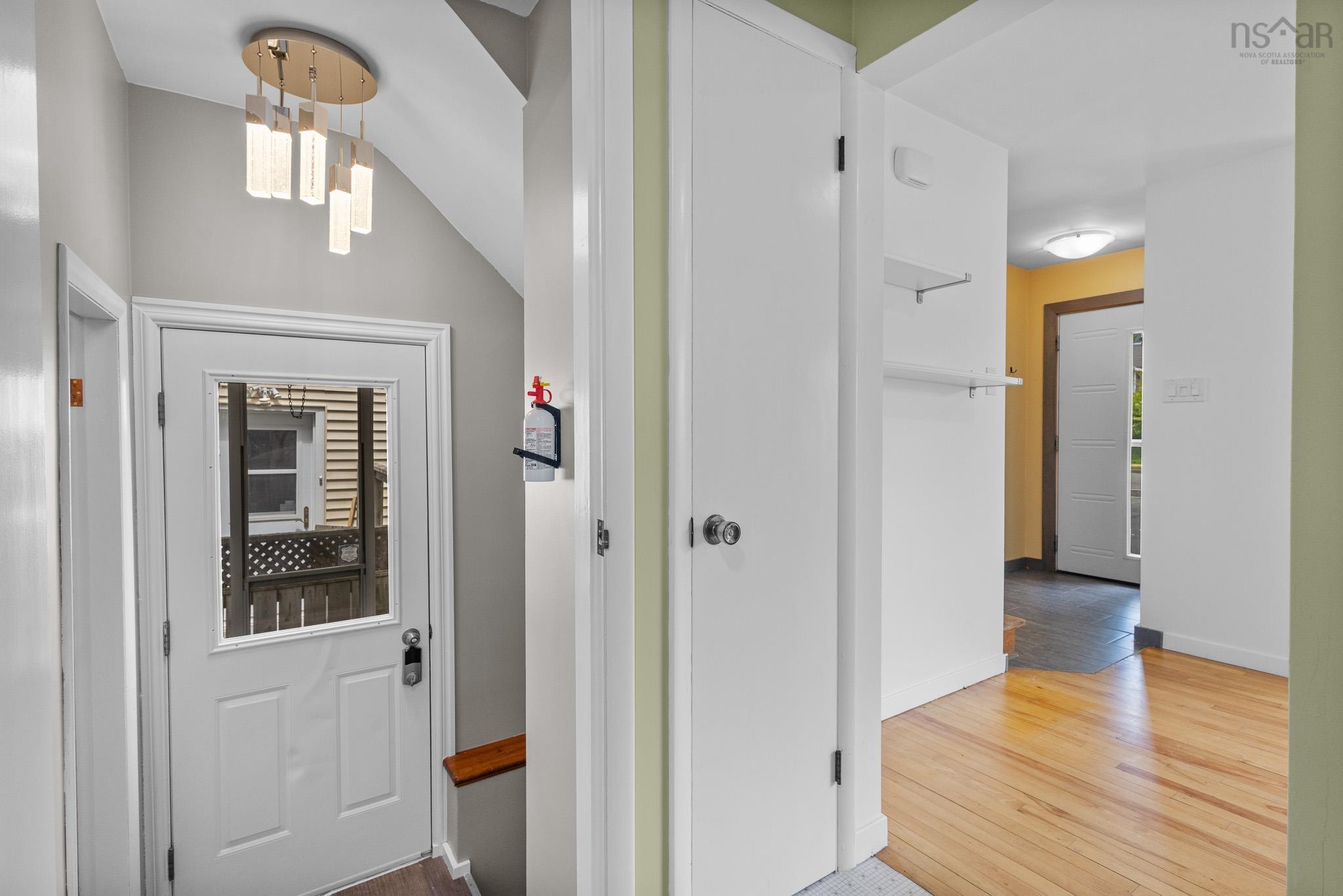 View image 11