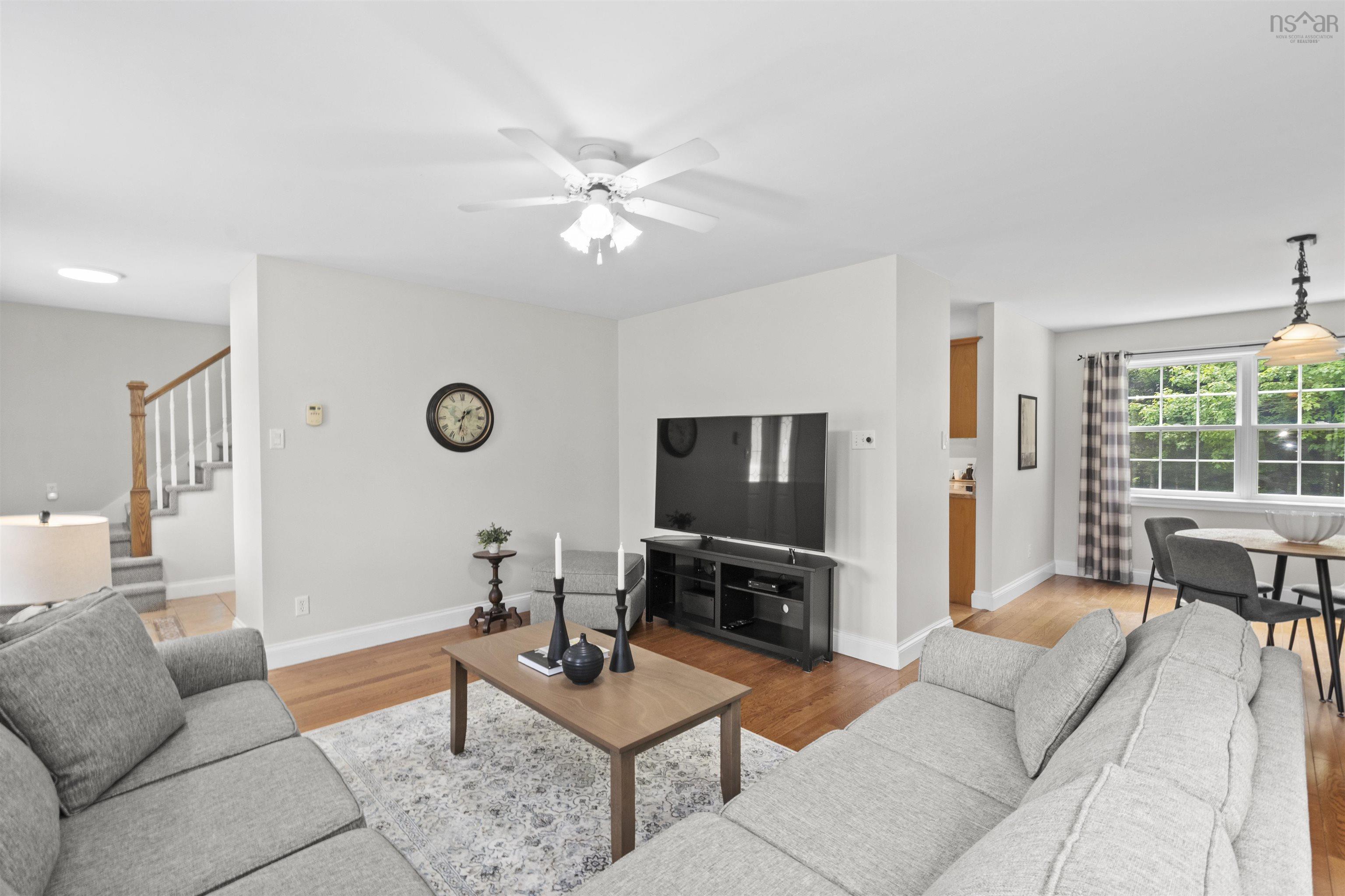View image 9