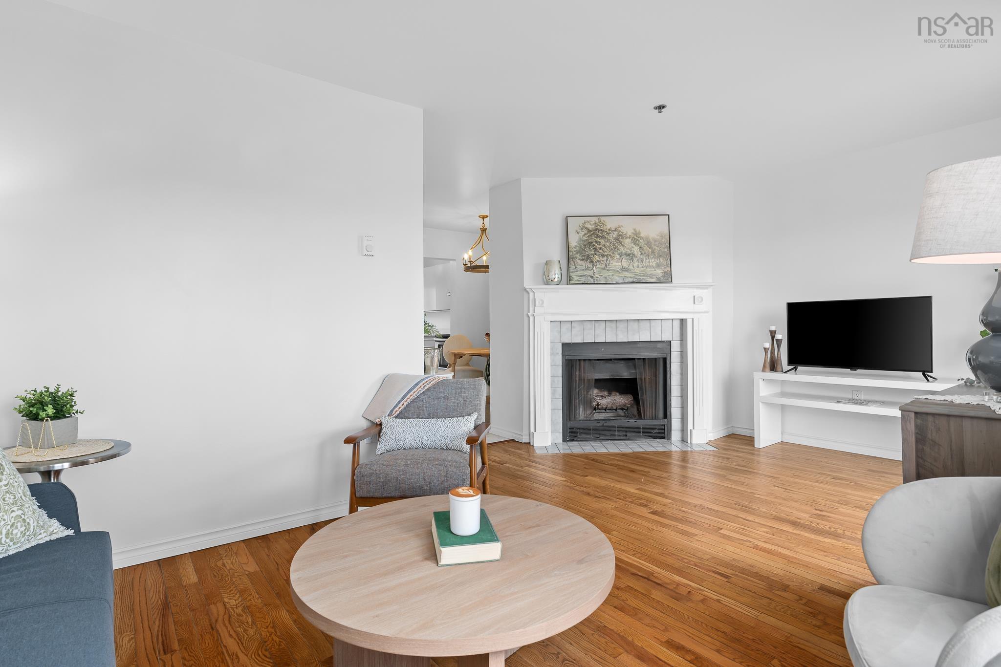 View image 9