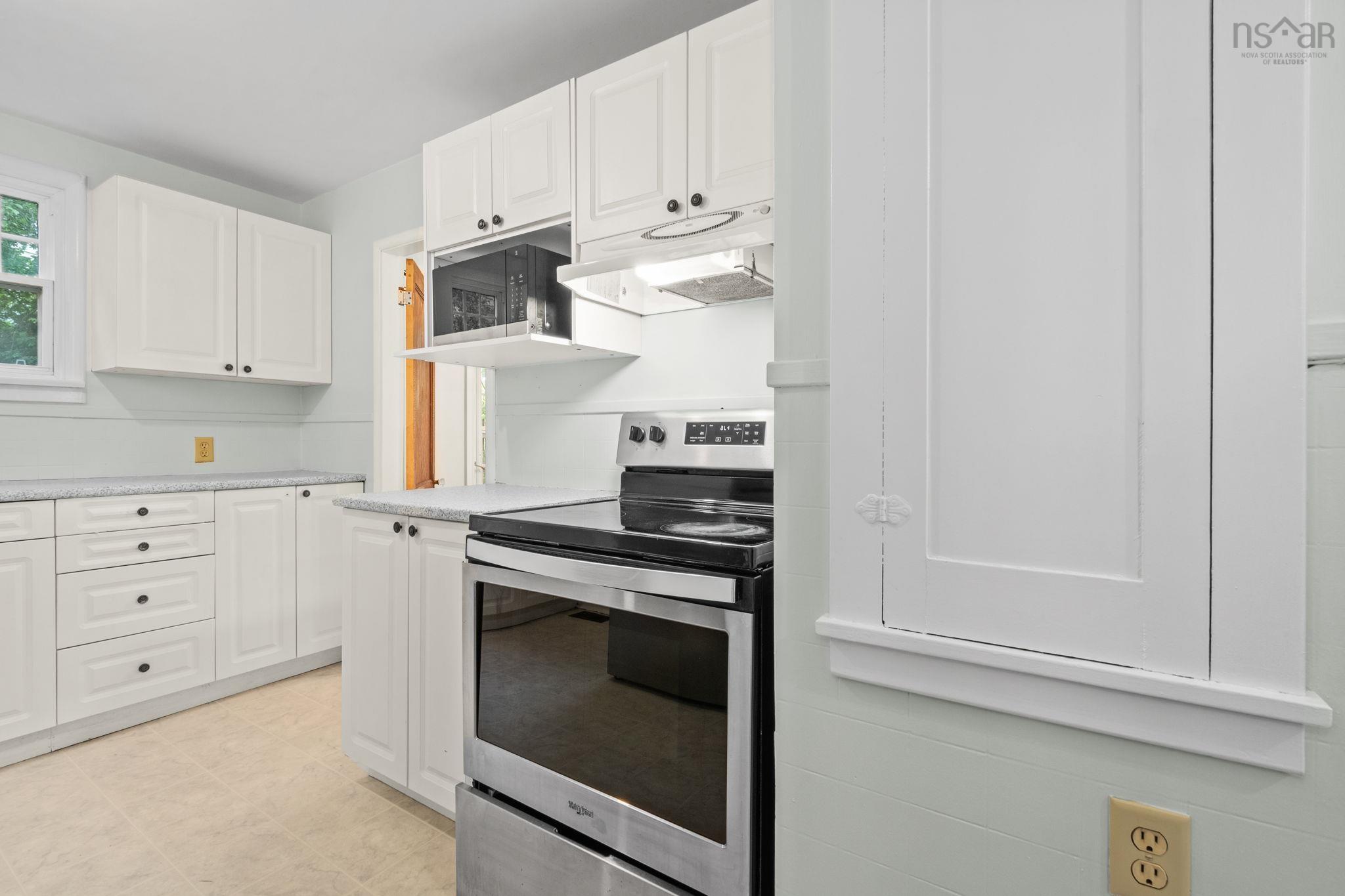 View image 8