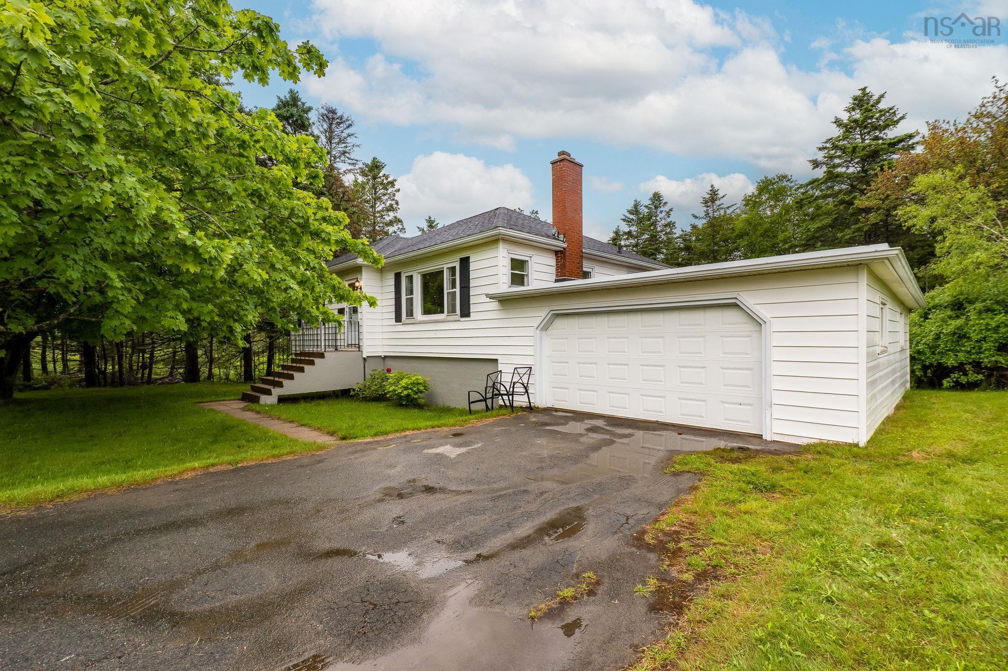 Thumbnail image for 712 Herring Cove Road MLS<sup>®</sup> 202615528
