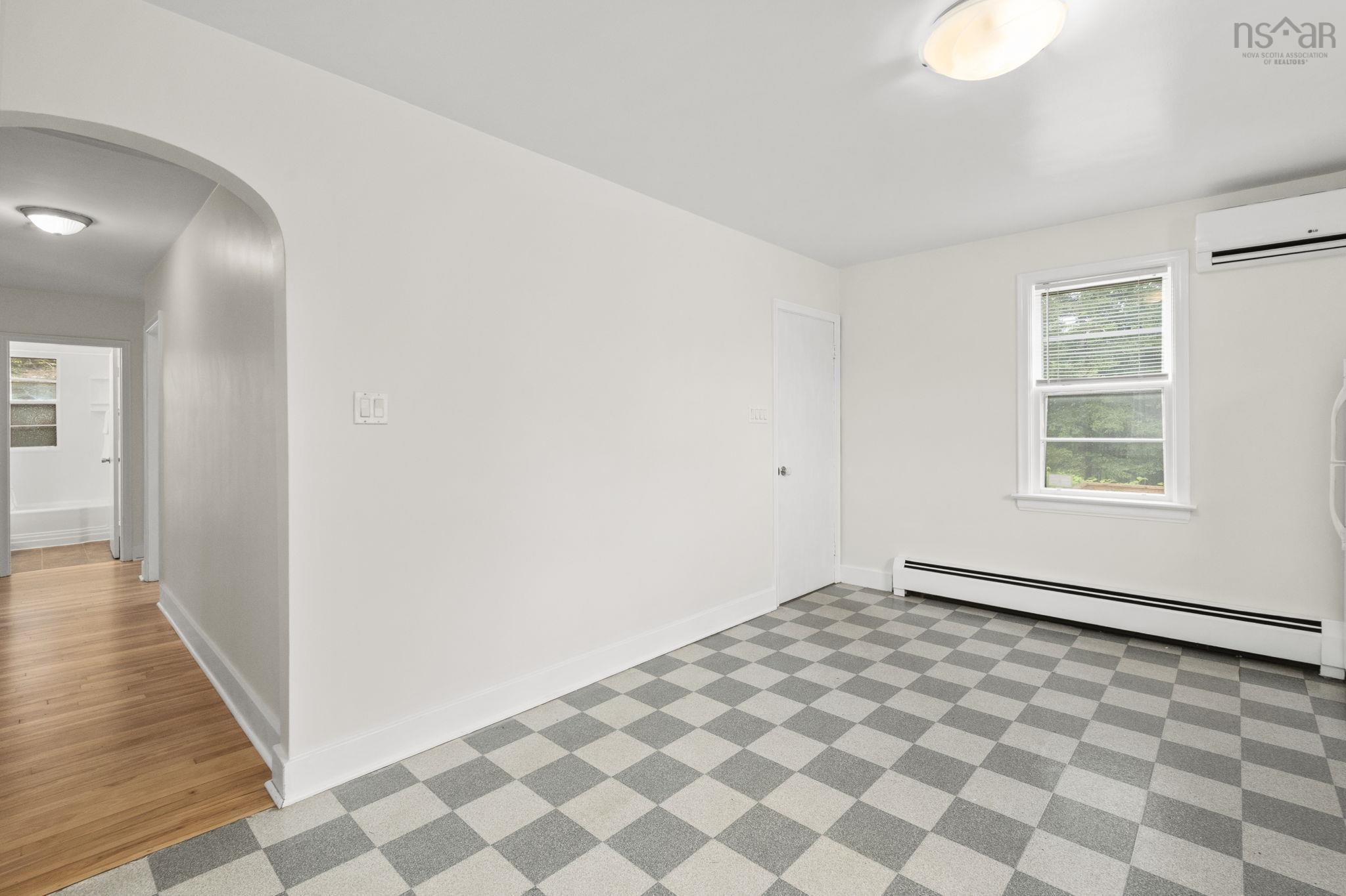 View image 11