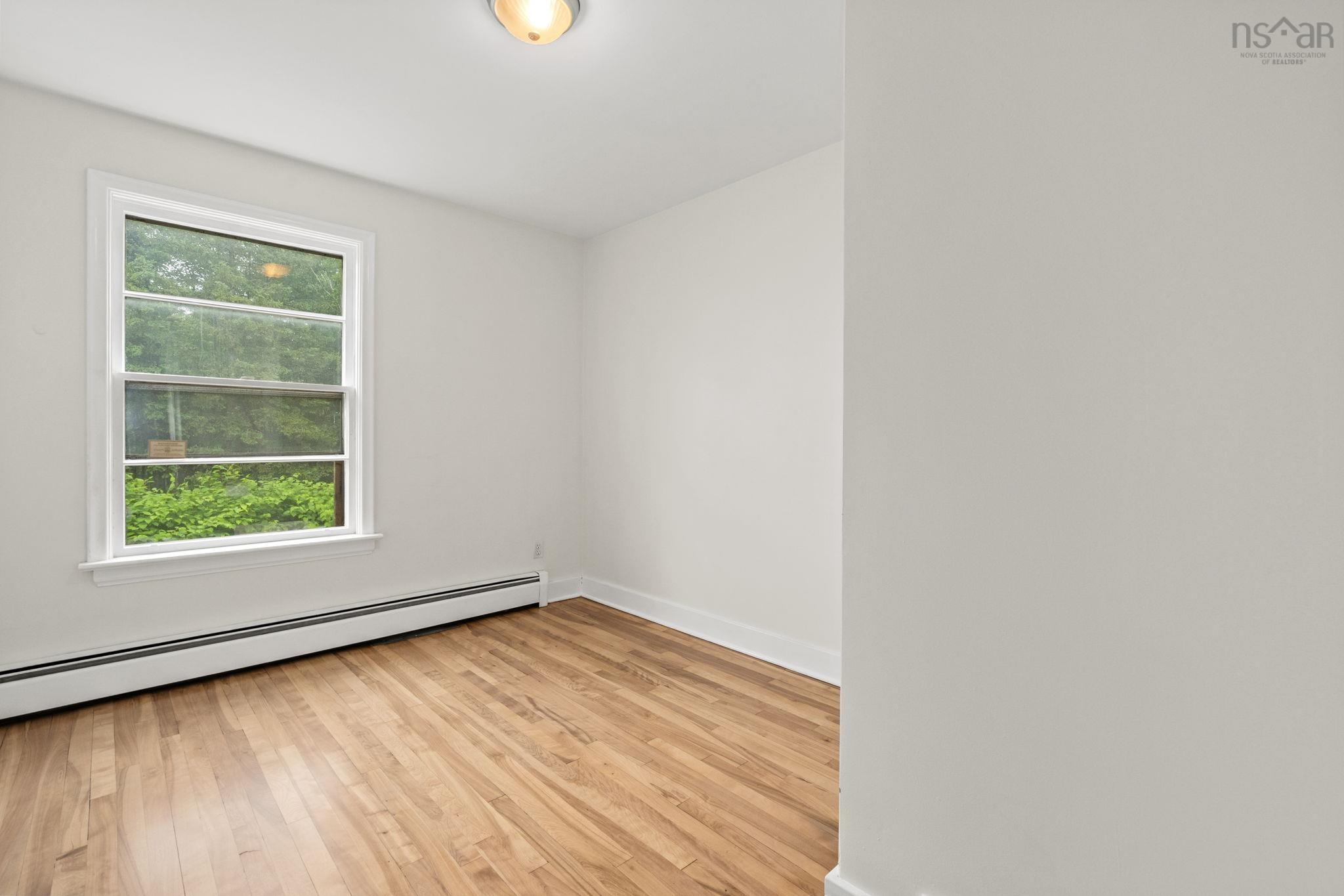 View image 18