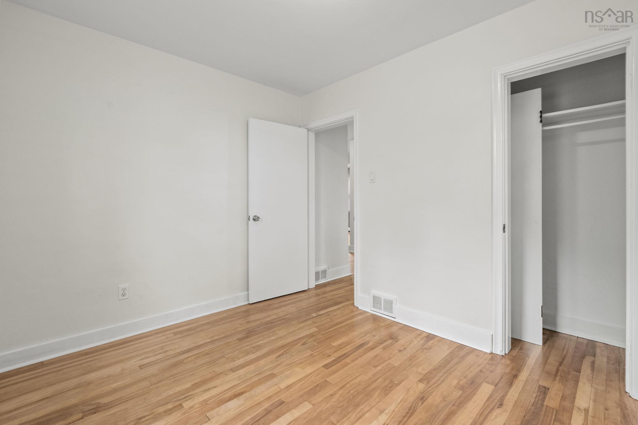 View image 21