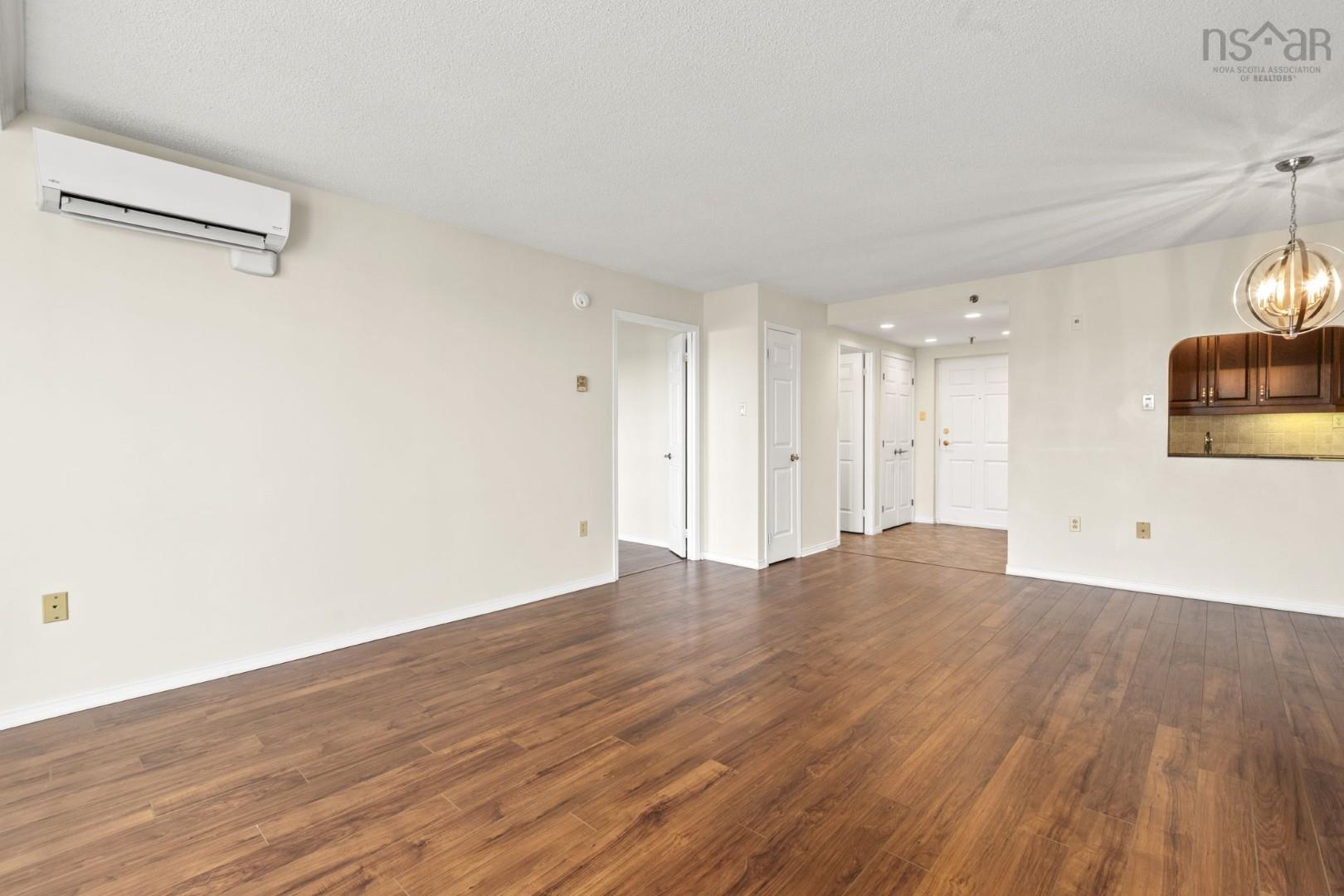 View image 11