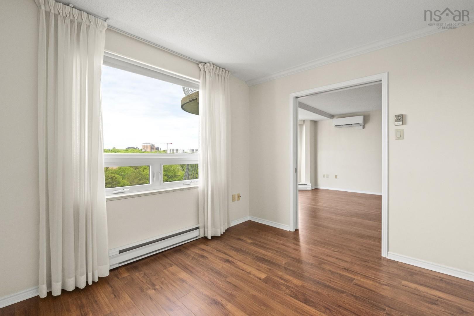 View image 18