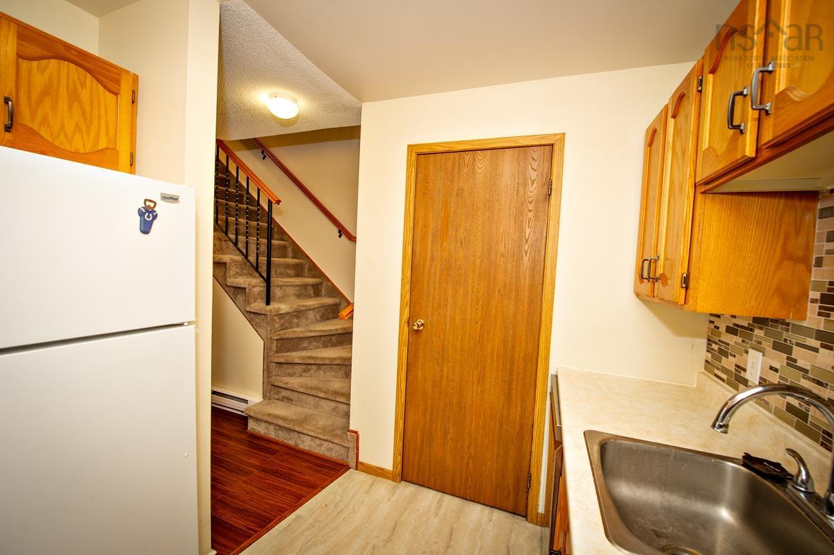 View image 18