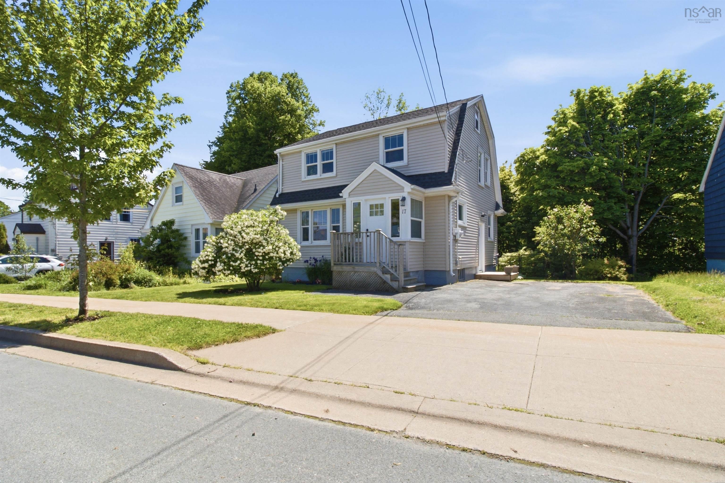 Thumbnail image for 17 Joffre Street MLS<sup>®</sup> 202615578