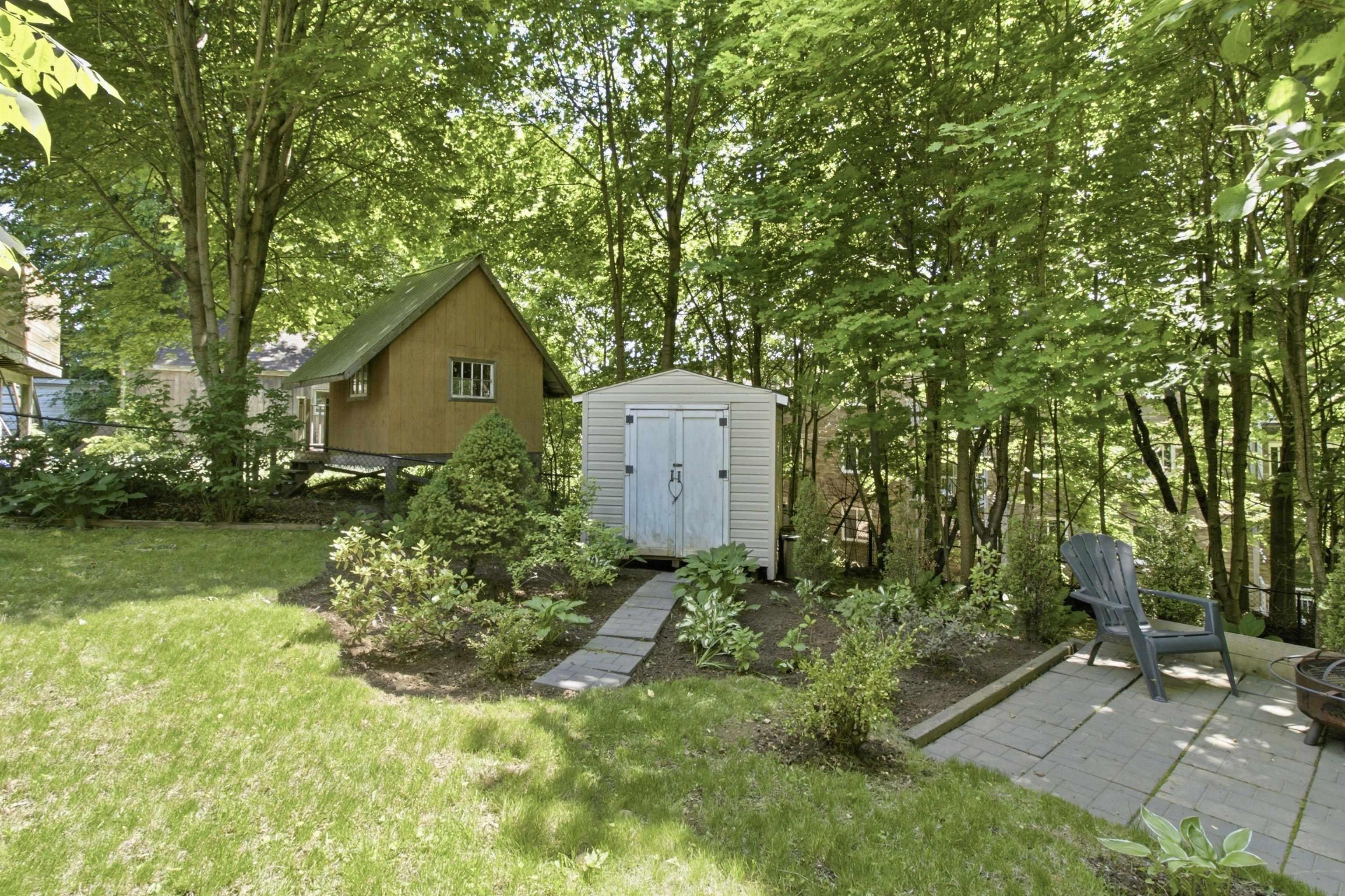 View image 32