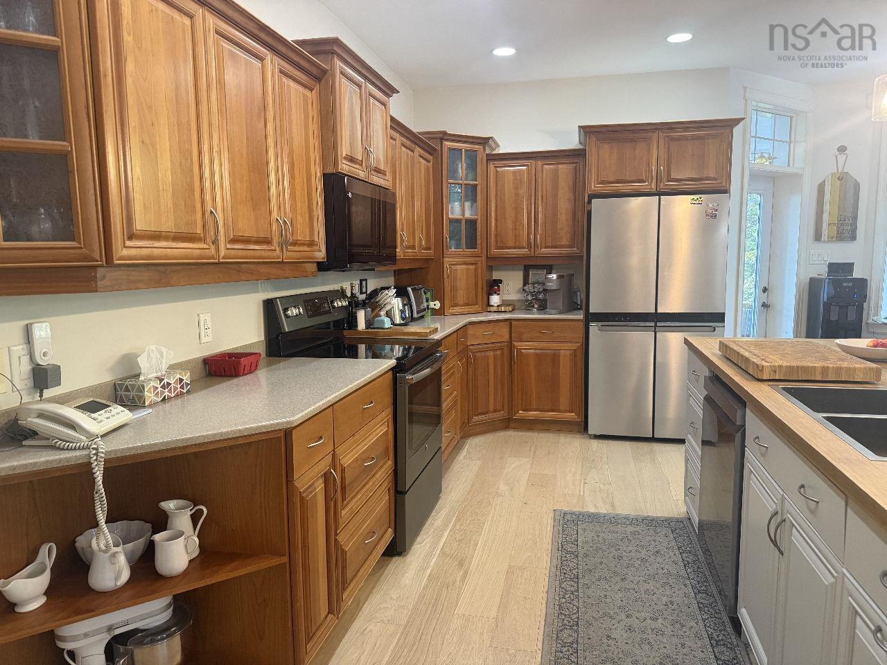 View image 12