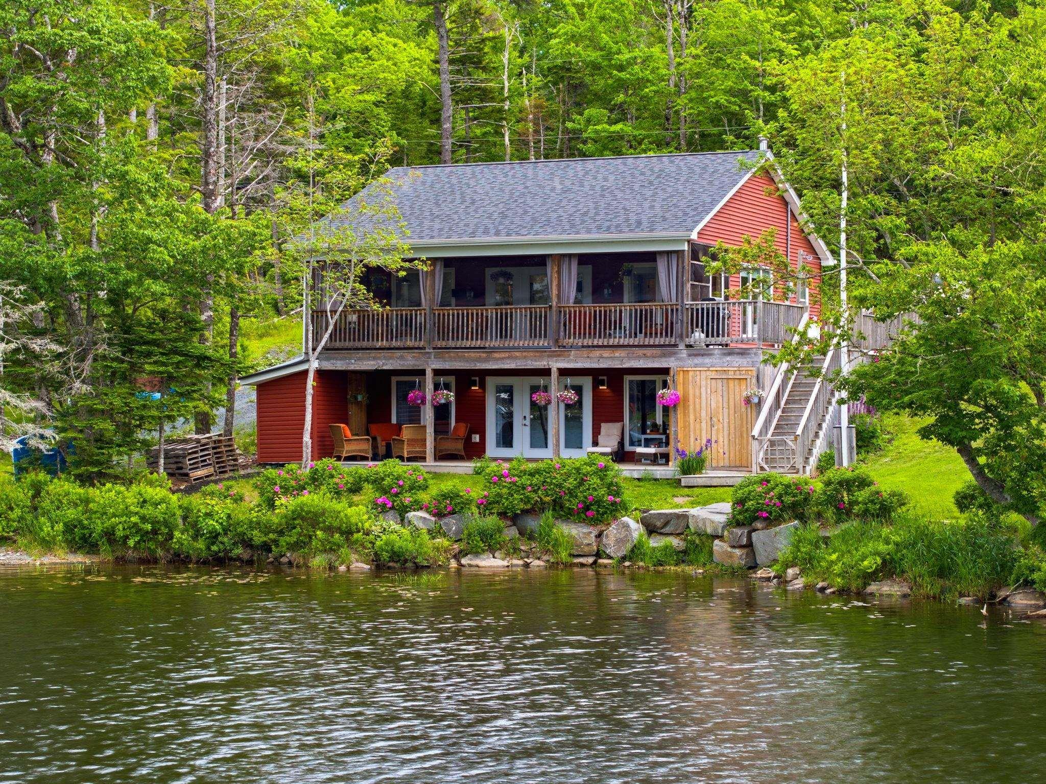 Thumbnail image for 49 Cove Road MLS<sup>®</sup> 202615601