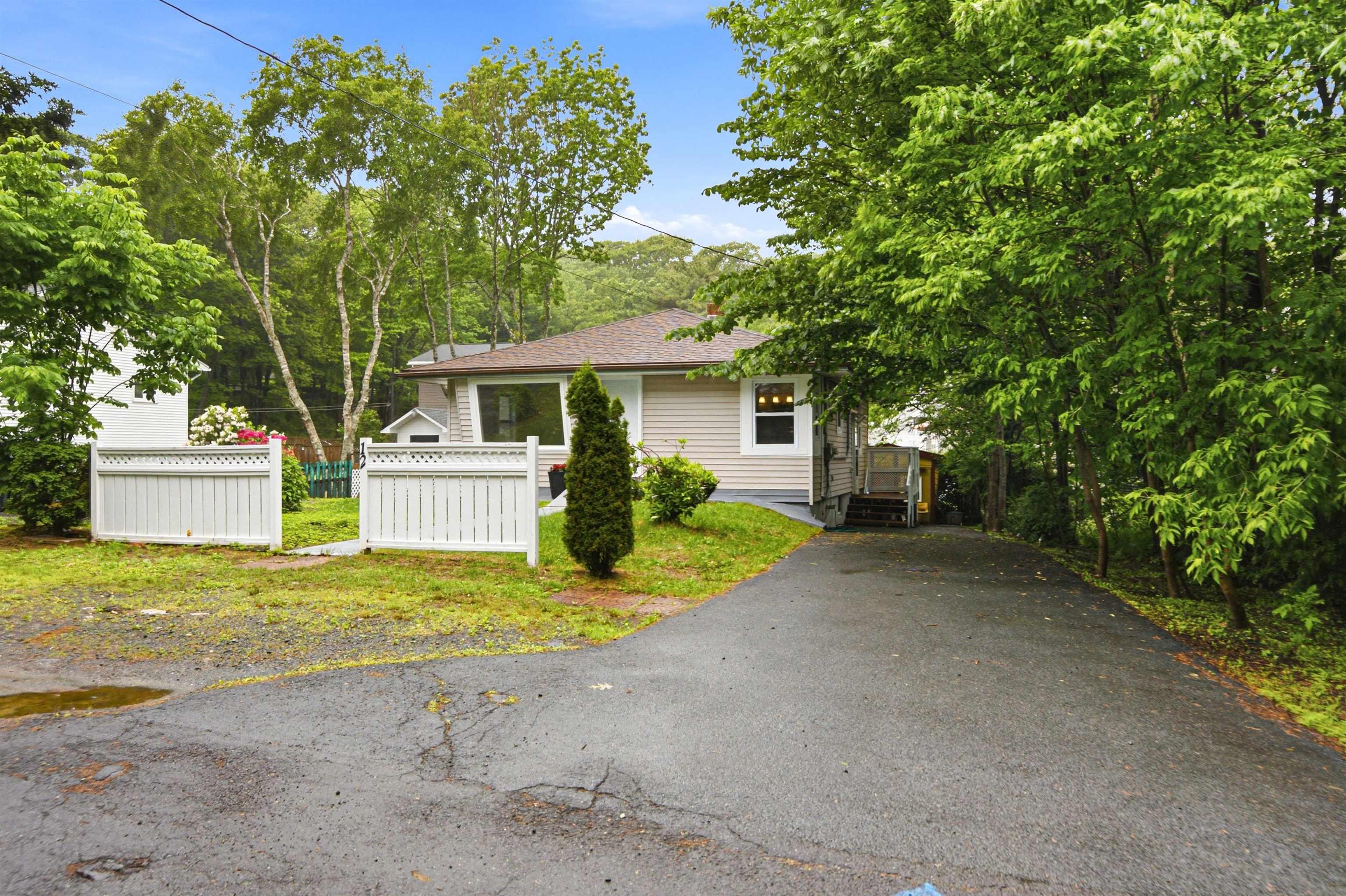 Thumbnail image for 12 Nelson Avenue MLS<sup>®</sup> 202615614