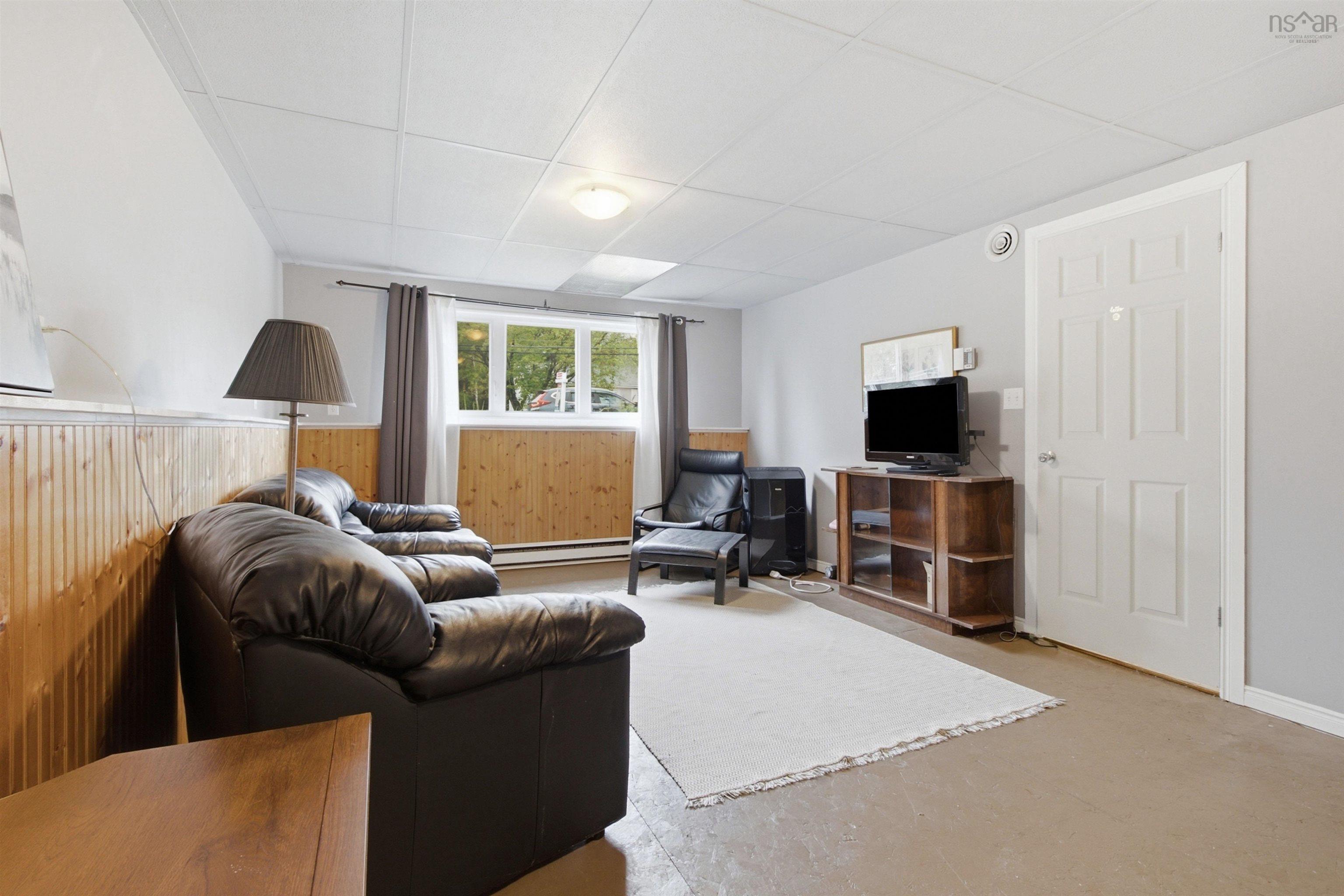 View image 21
