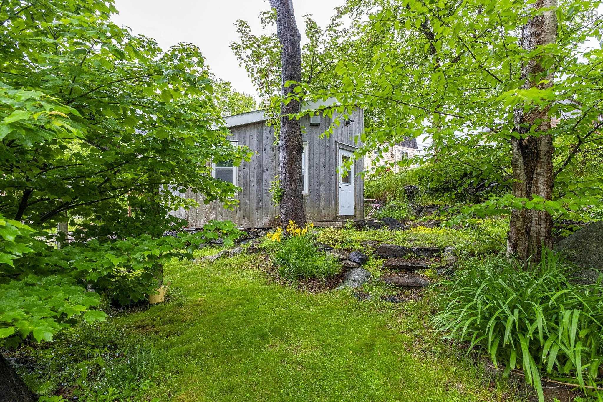 View image 28