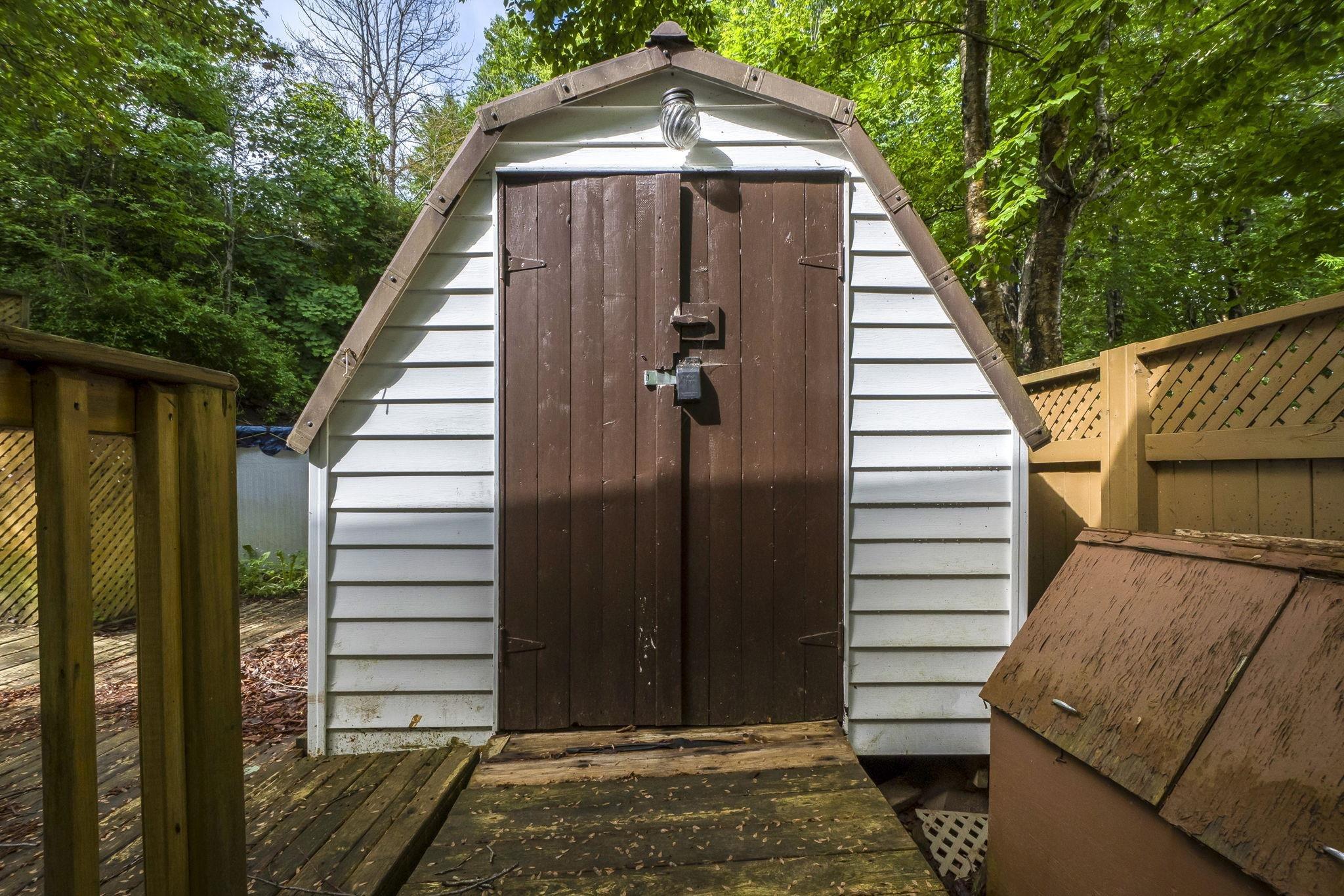 View image 33