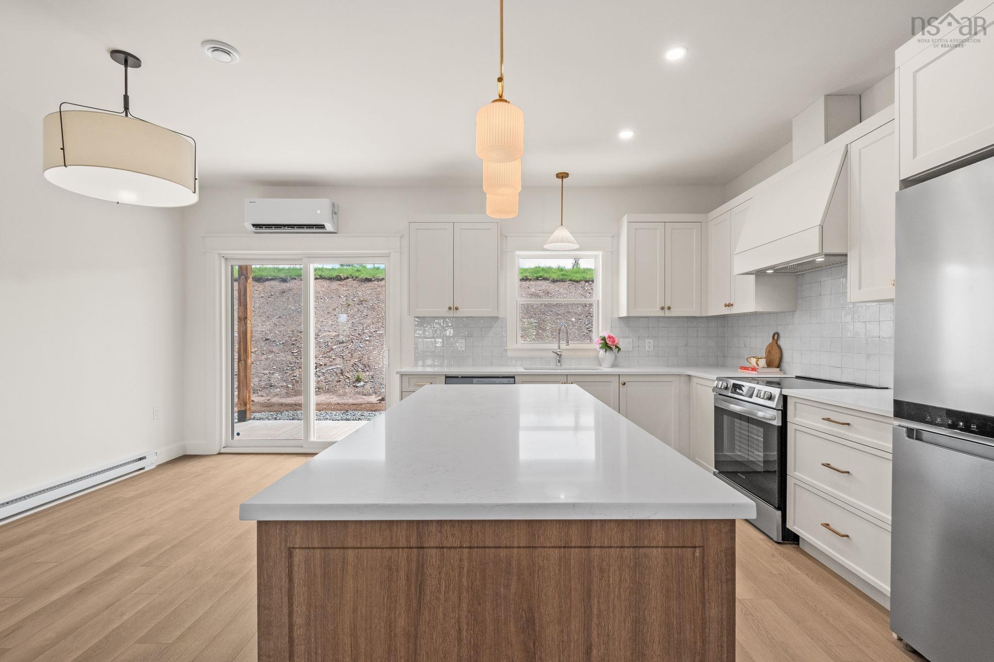 View image 9