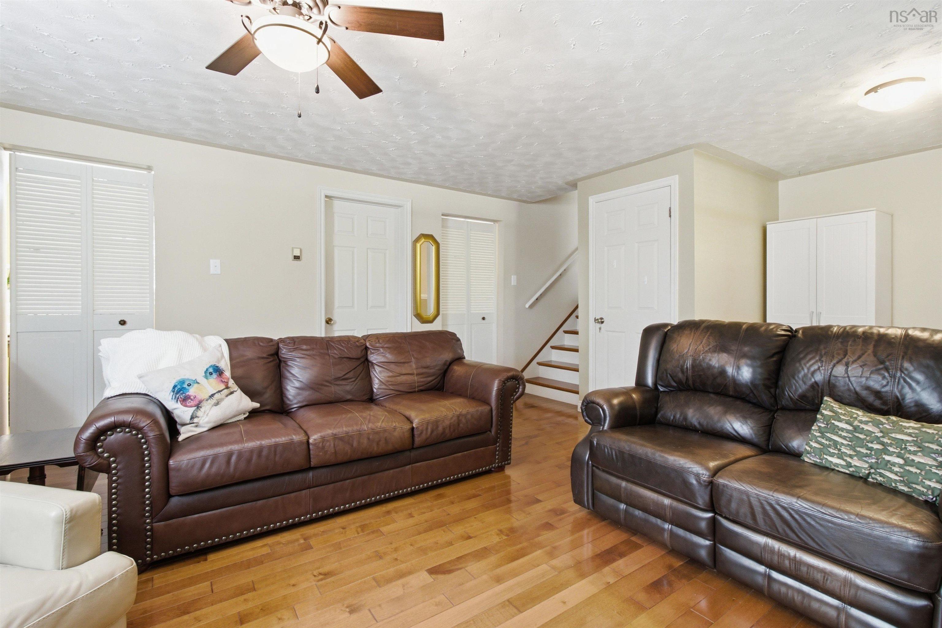View image 30