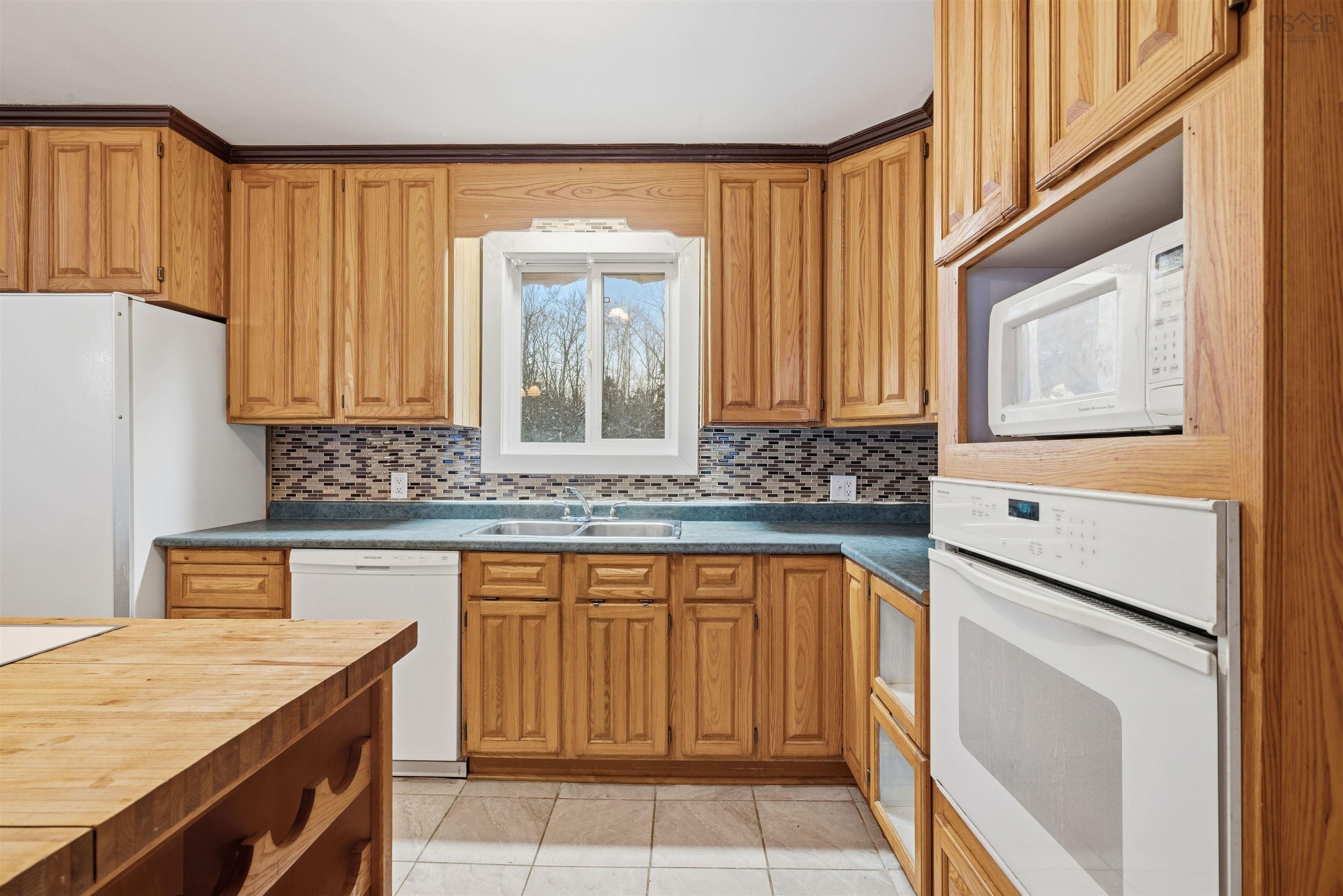View image 17