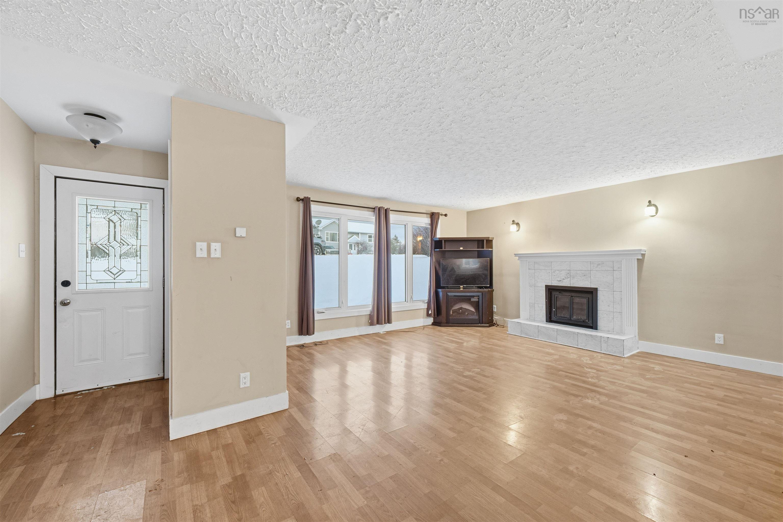 View image 8