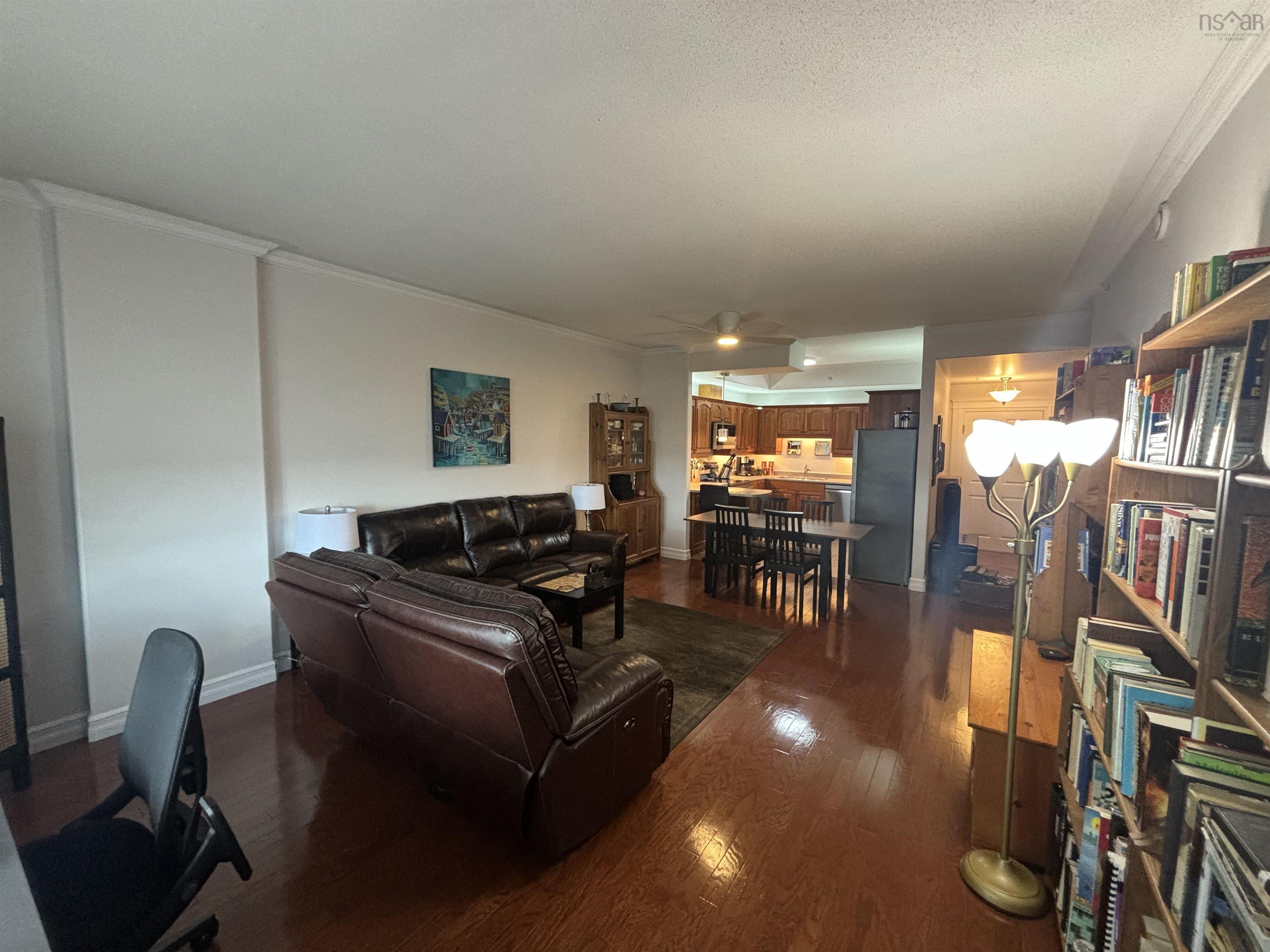 View image 11