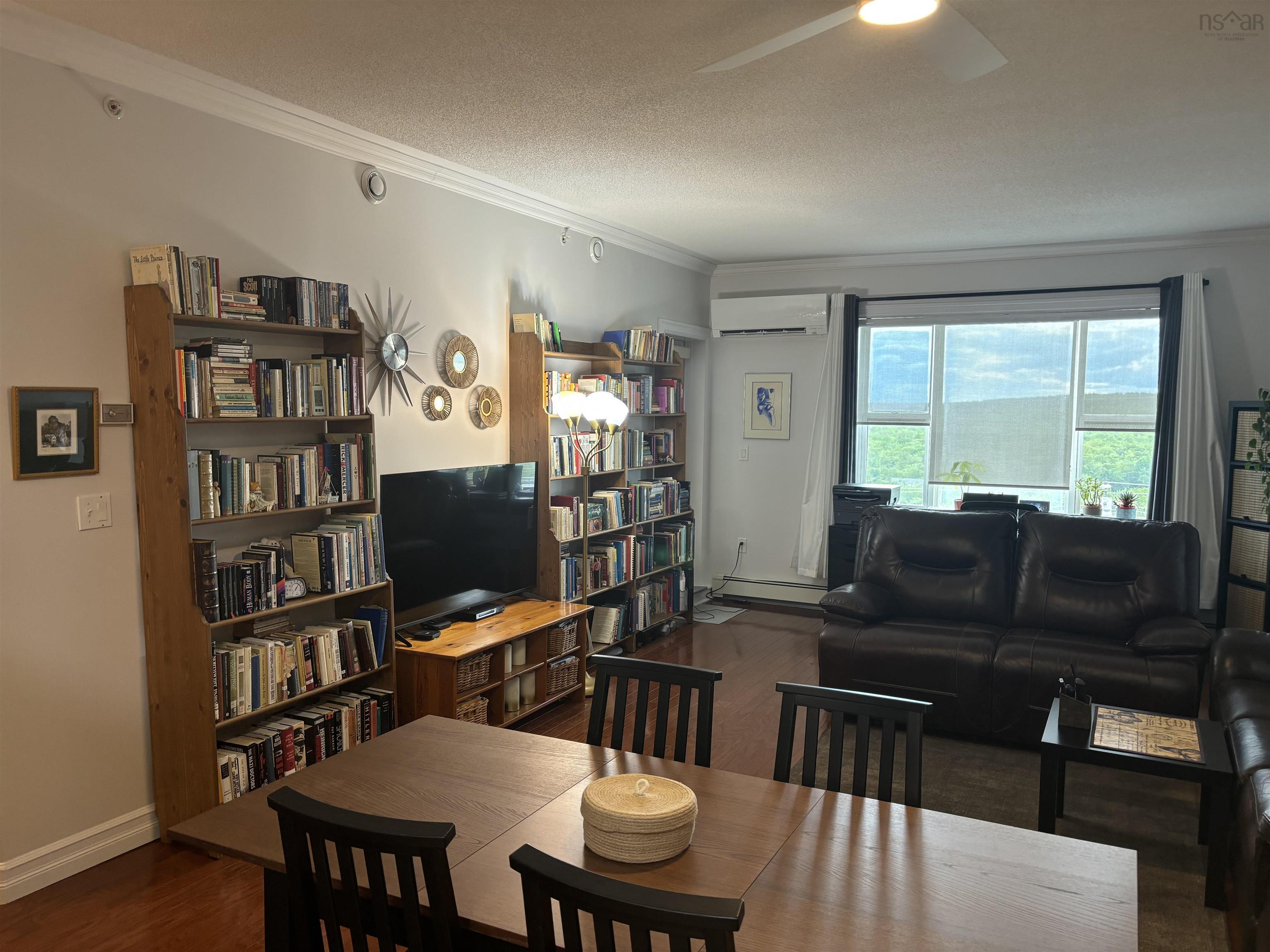 View image 8