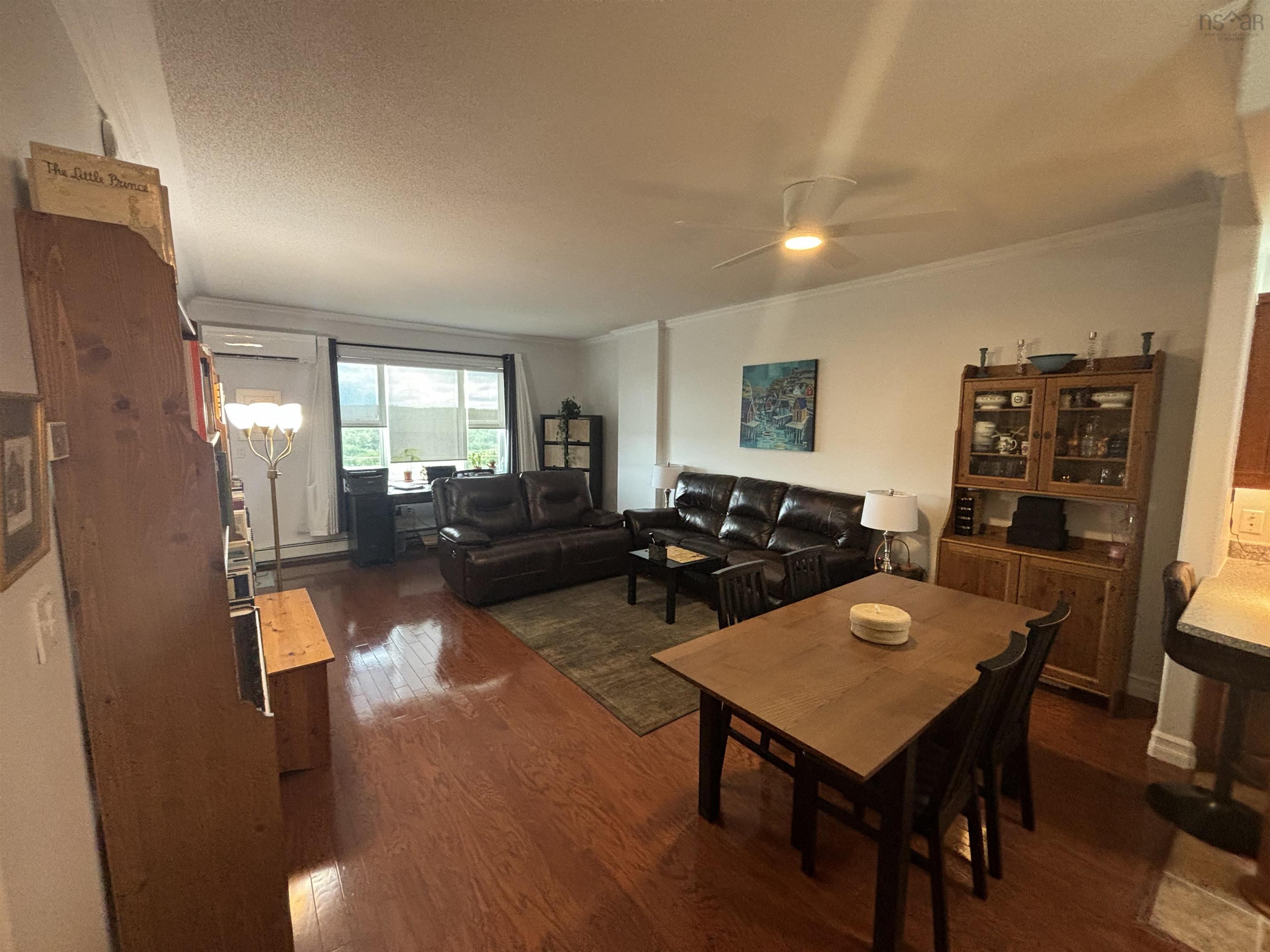 View image 9