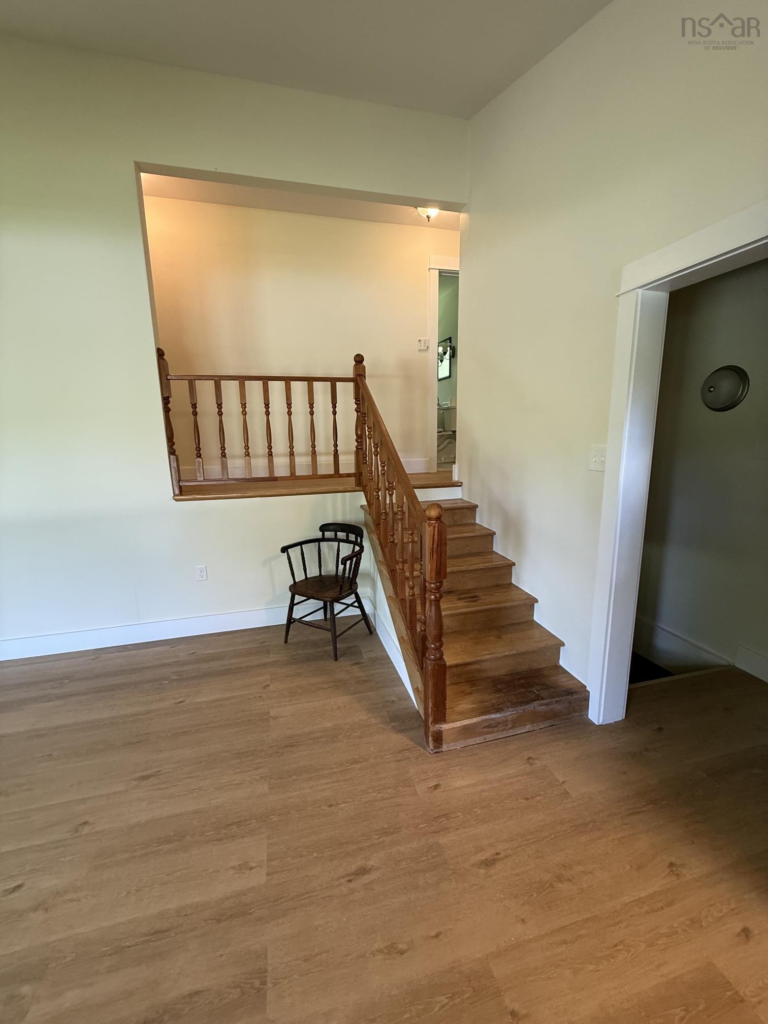 View image 14
