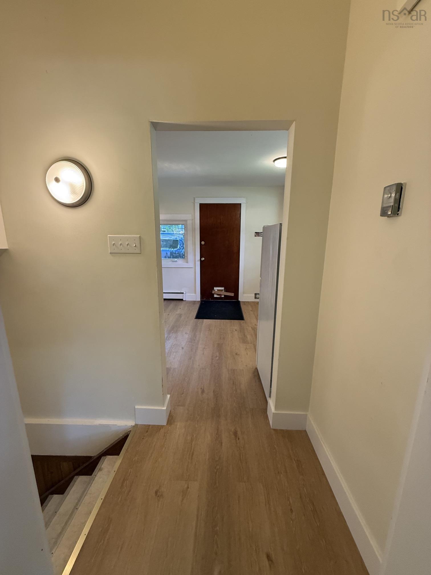 View image 18