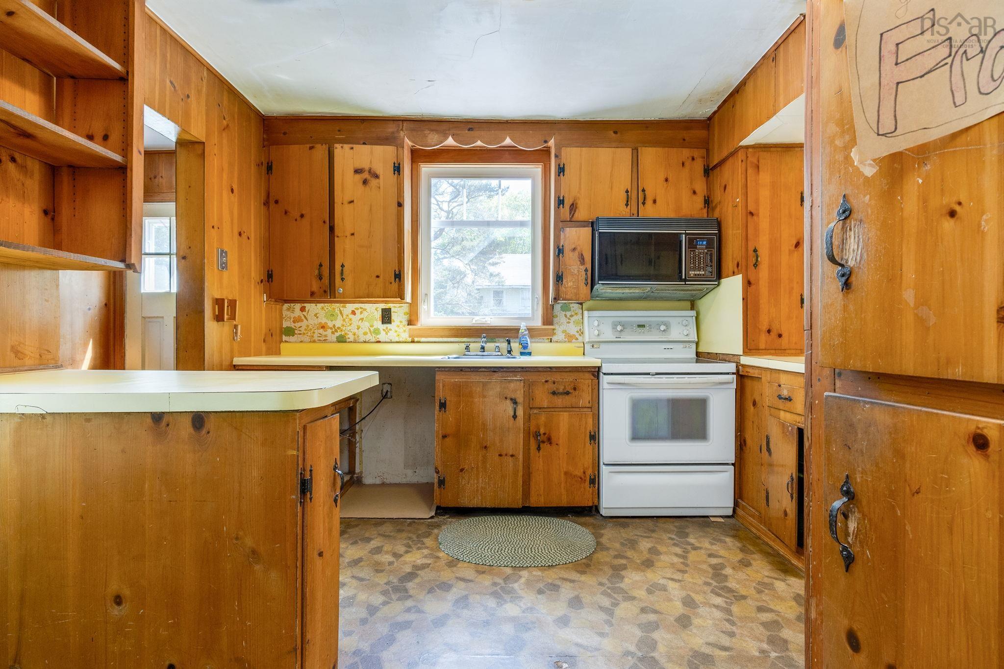 View image 18