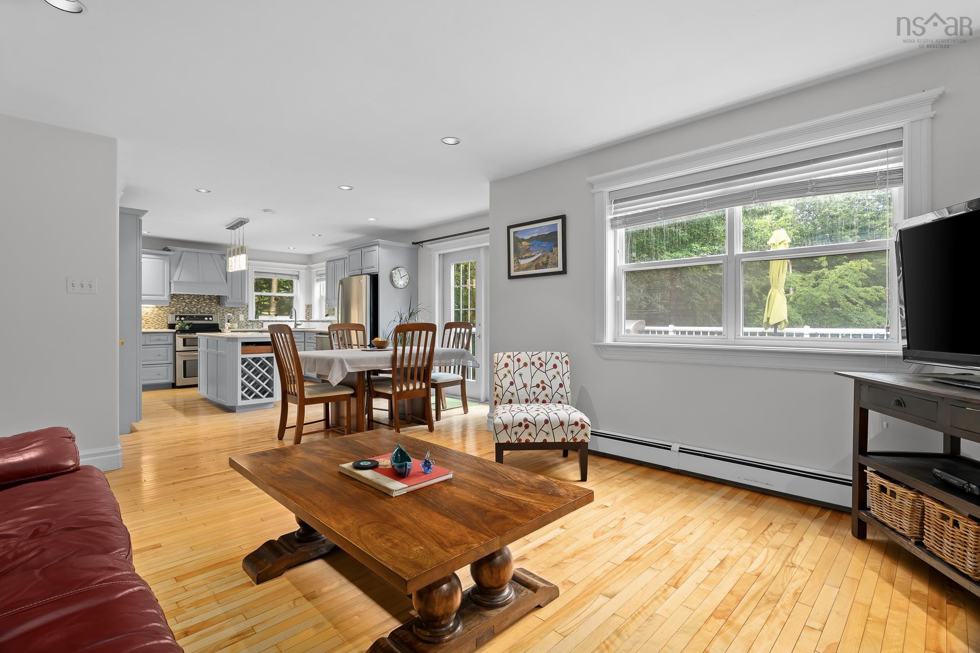 View image 17