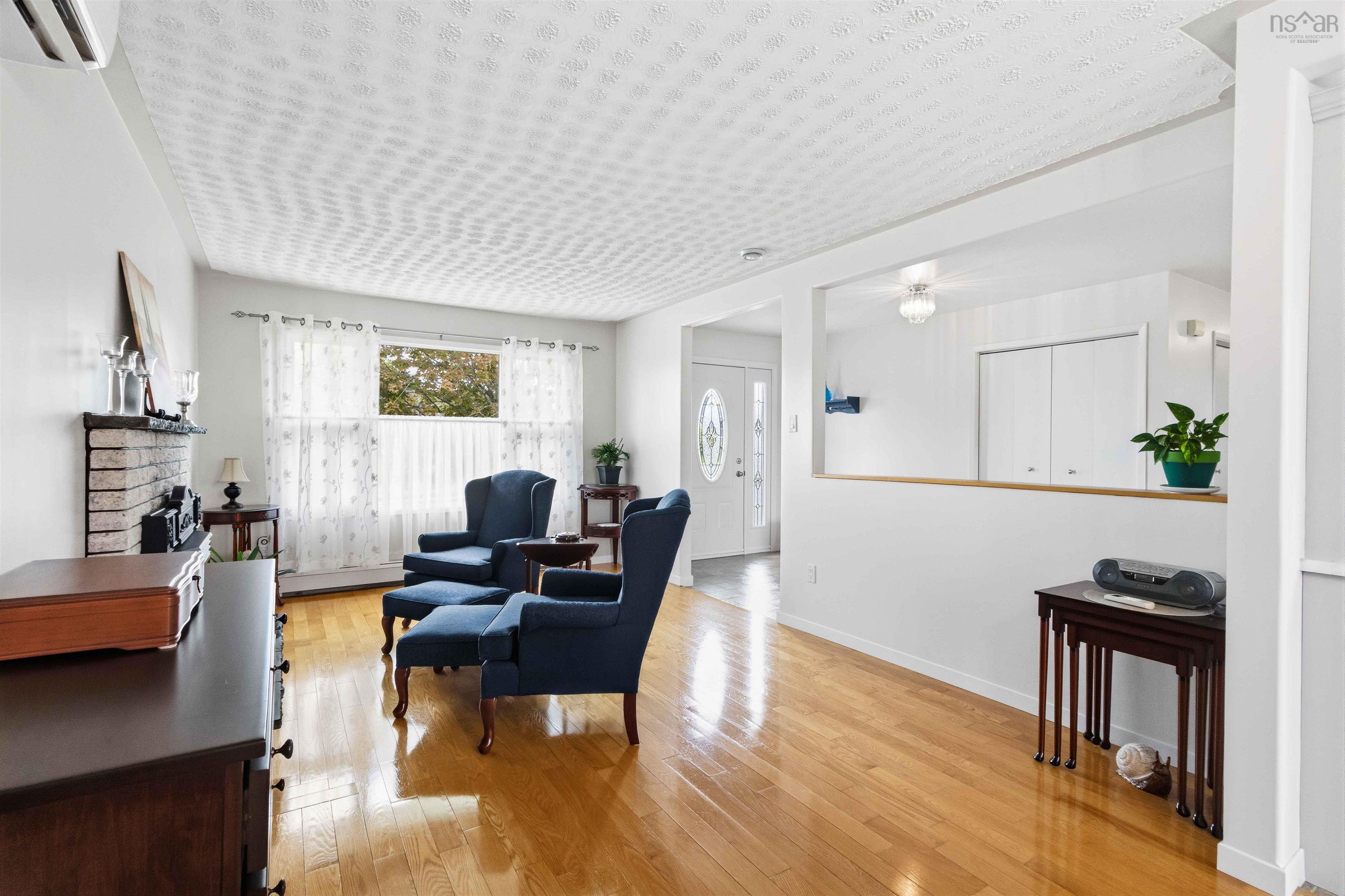 View image 9
