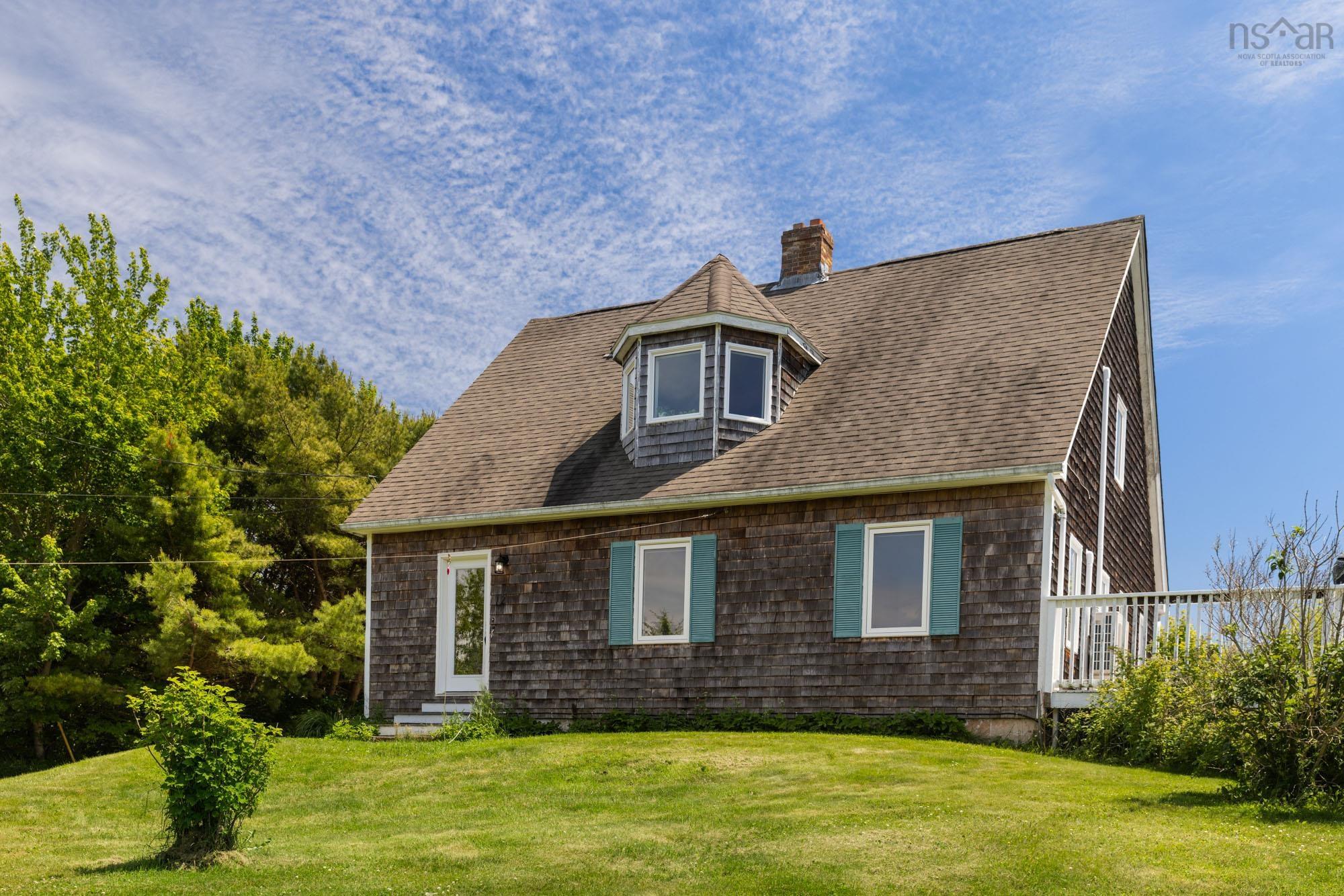 Thumbnail image for 12 Moores Road MLS<sup>®</sup> 202615790