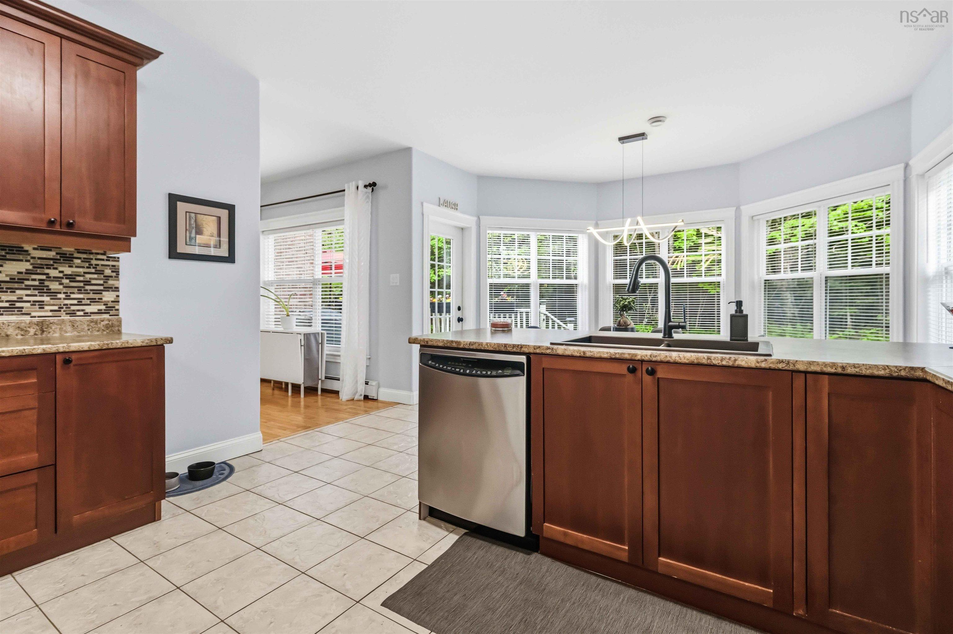 View image 11