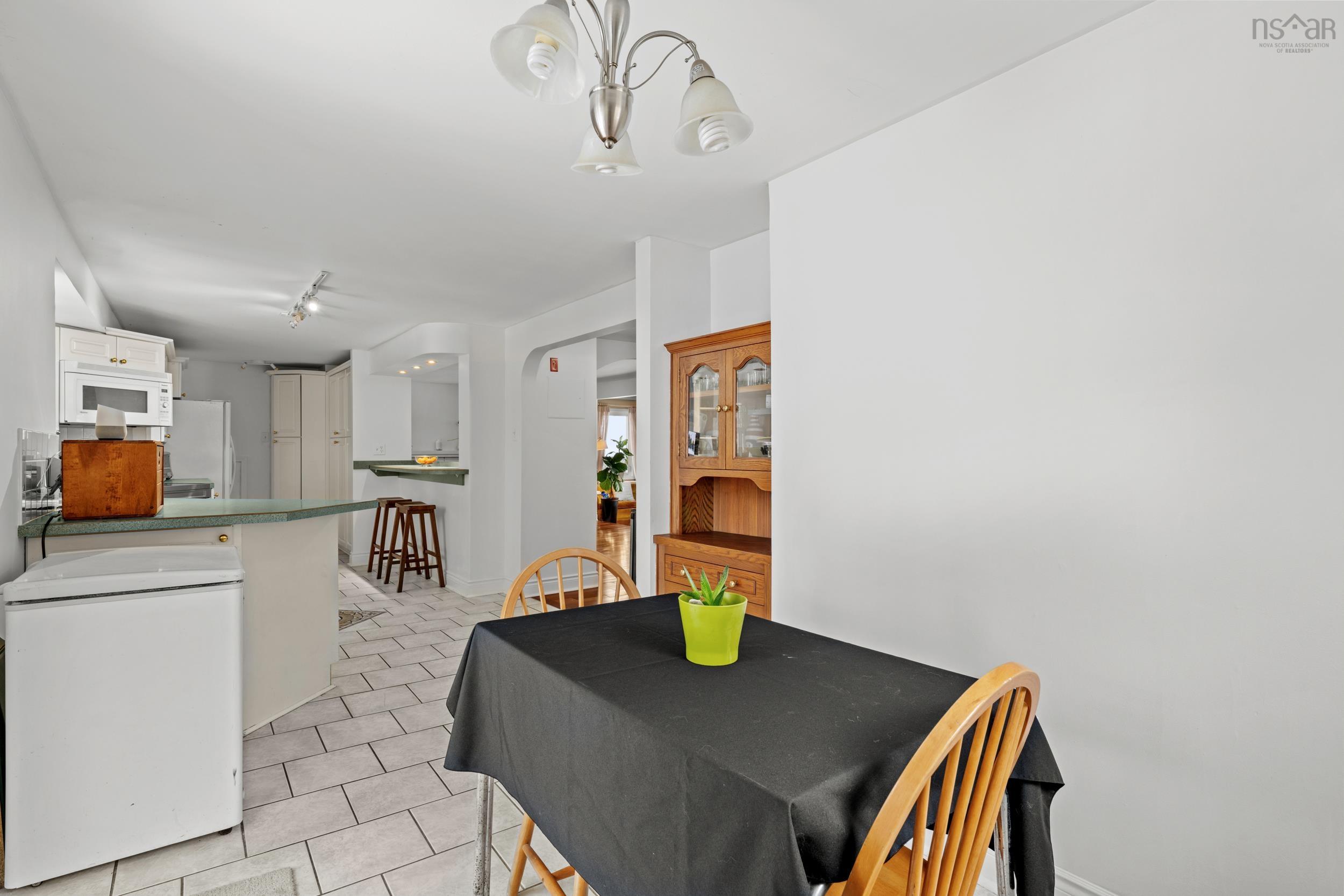 View image 18